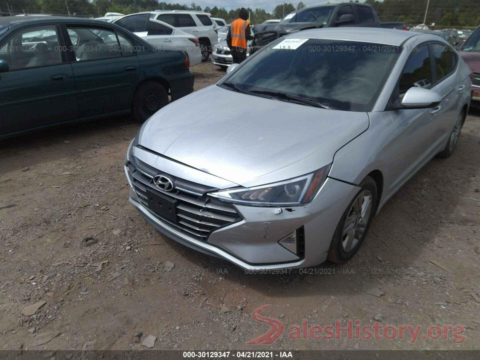 5NPD84LF5KH421672 2019 HYUNDAI ELANTRA