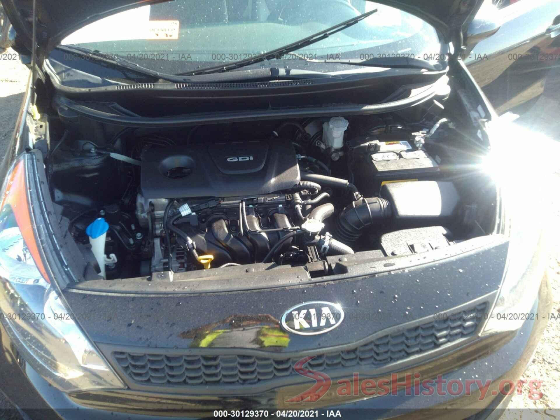 KNADM5A38H6036911 2017 KIA RIO 5-DOOR