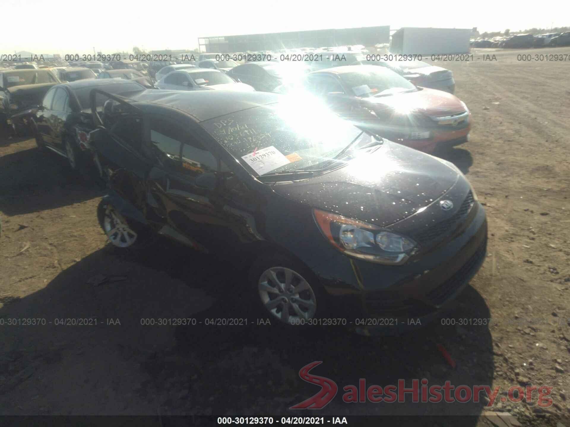 KNADM5A38H6036911 2017 KIA RIO 5-DOOR