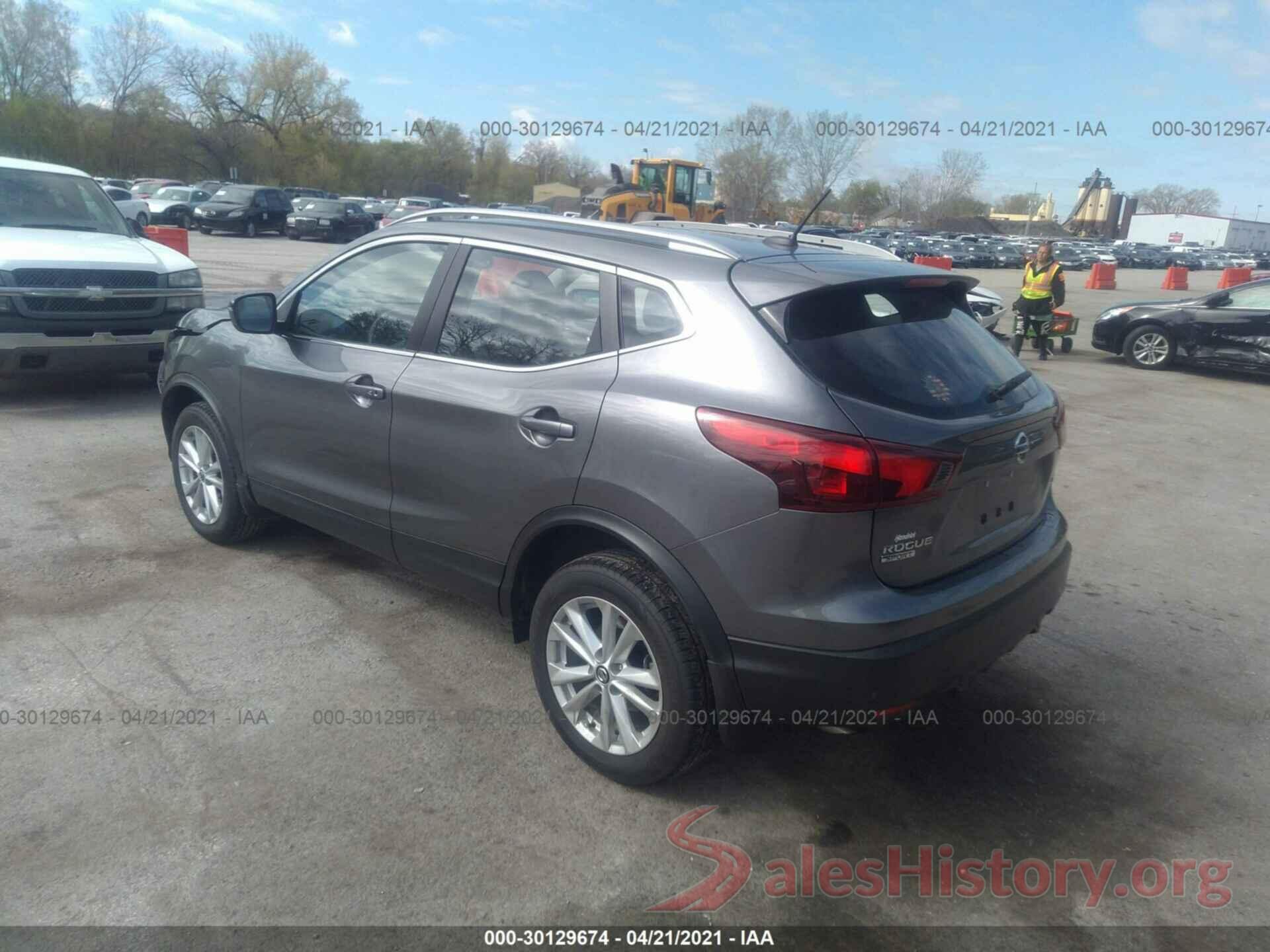 JN1BJ1CP5KW242421 2019 NISSAN ROGUE SPORT