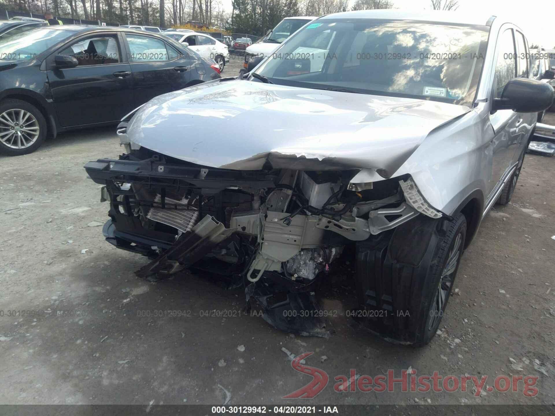 JA4AZ3A36LZ019098 2020 MITSUBISHI OUTLANDER