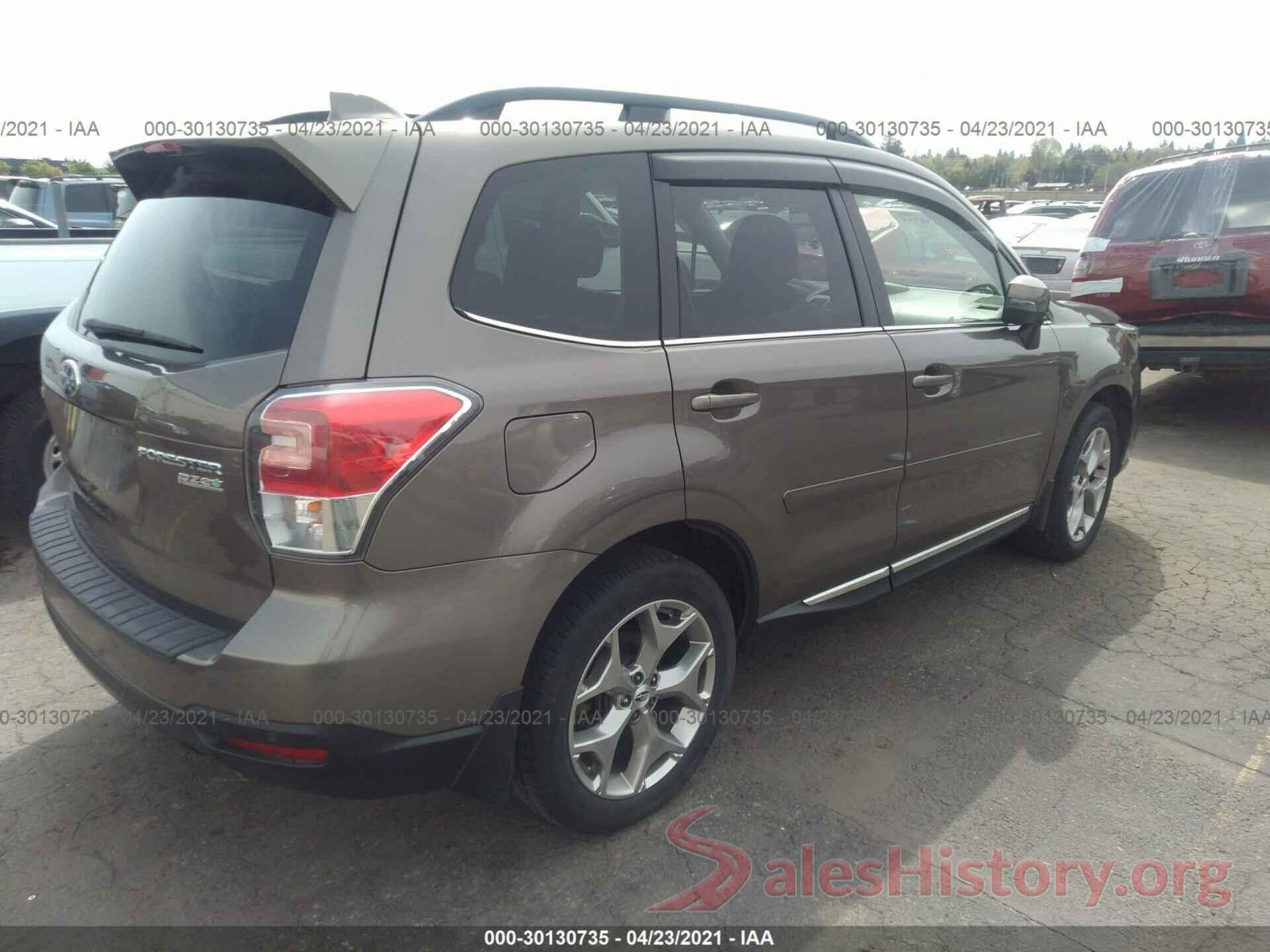 JF2SJAWC6HH482601 2017 SUBARU FORESTER