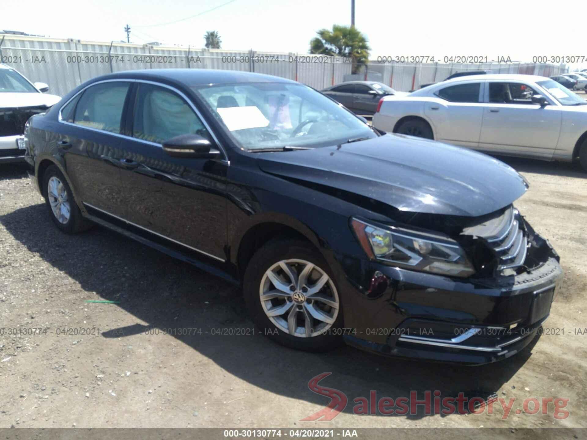 1VWAT7A33HC006203 2017 VOLKSWAGEN PASSAT