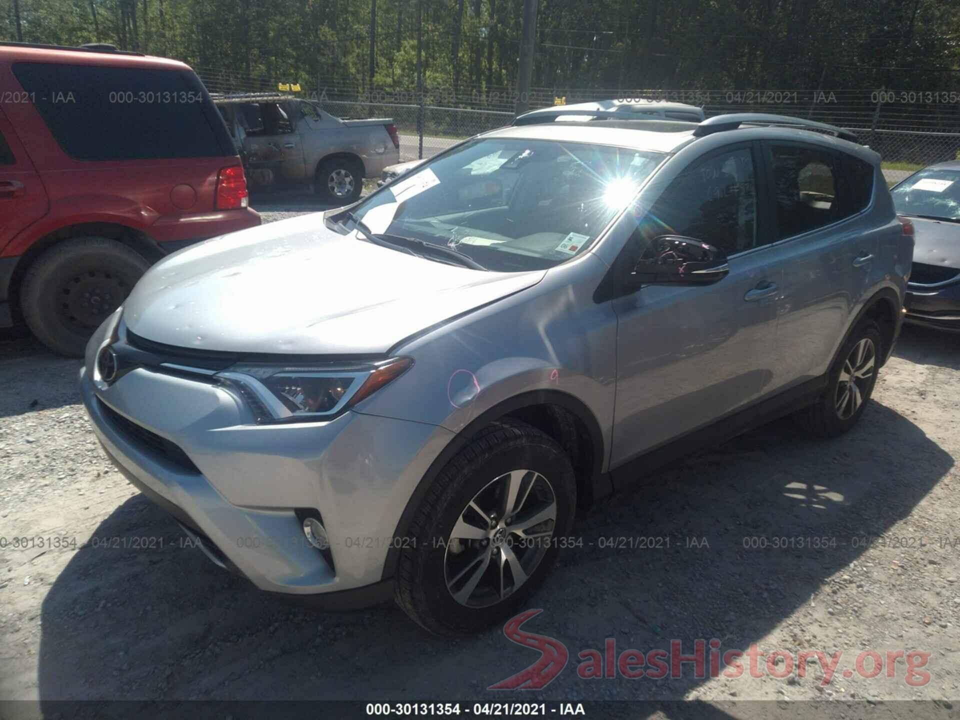 2T3WFREV6JW421543 2018 TOYOTA RAV4