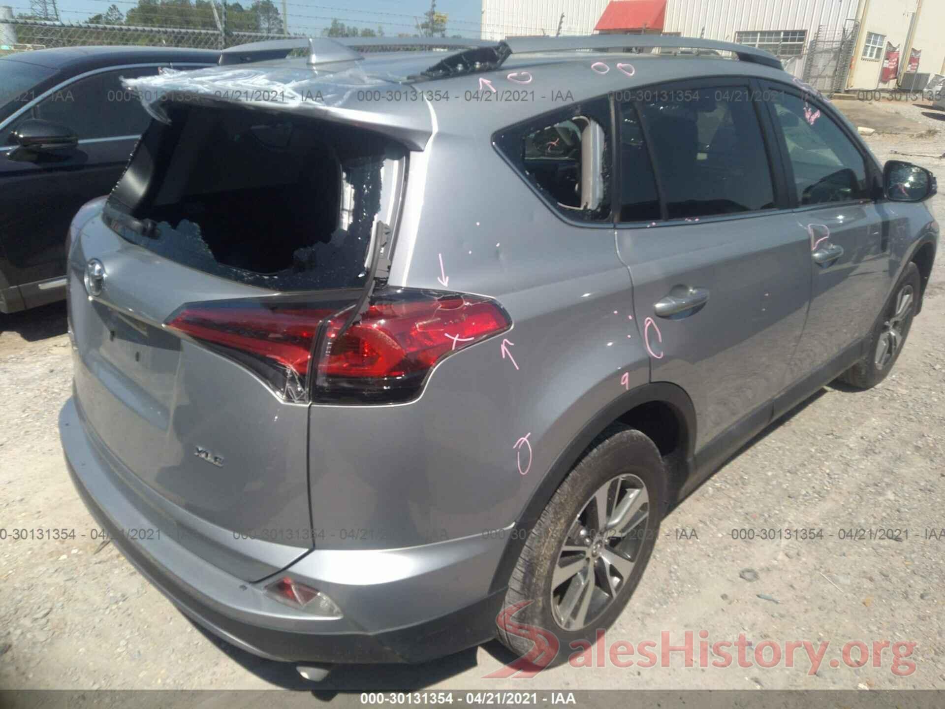 2T3WFREV6JW421543 2018 TOYOTA RAV4