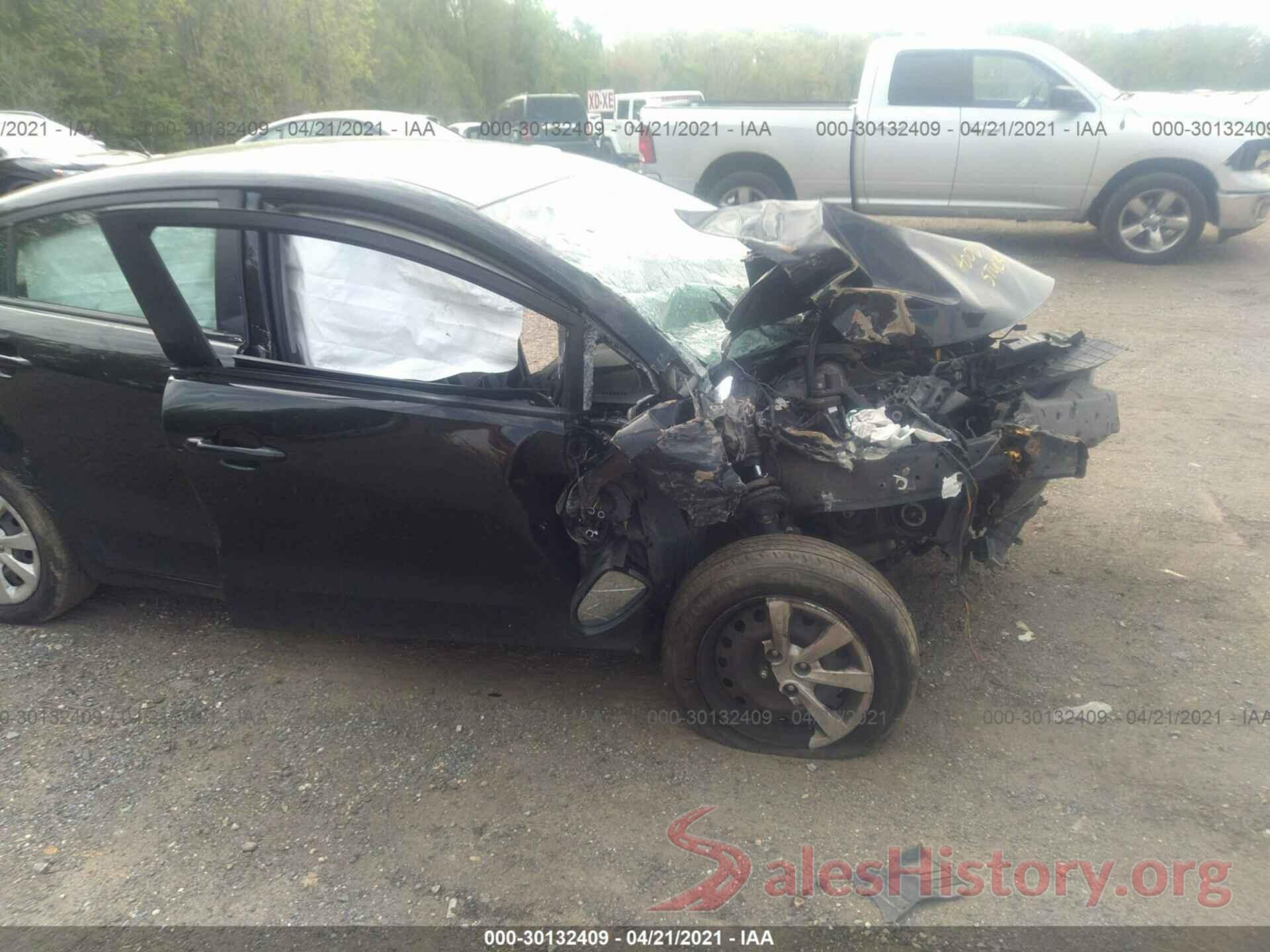 KNADM4A33H6008959 2017 KIA RIO