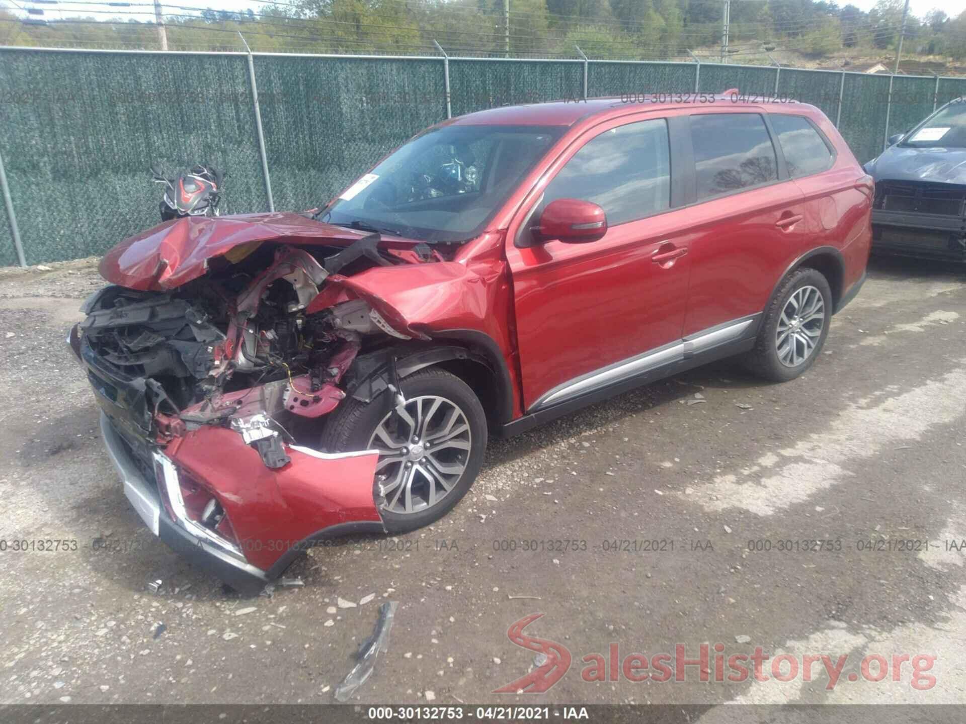 JA4AZ3A3XHZ045985 2017 MITSUBISHI OUTLANDER