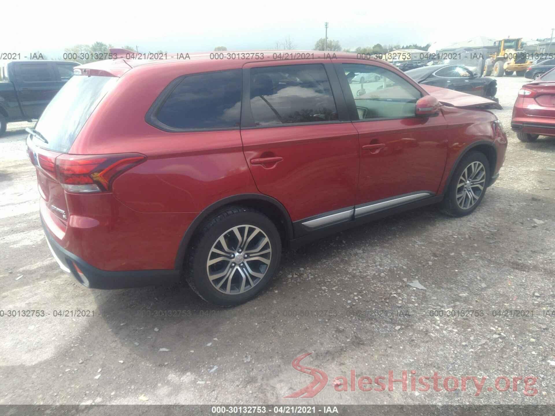 JA4AZ3A3XHZ045985 2017 MITSUBISHI OUTLANDER