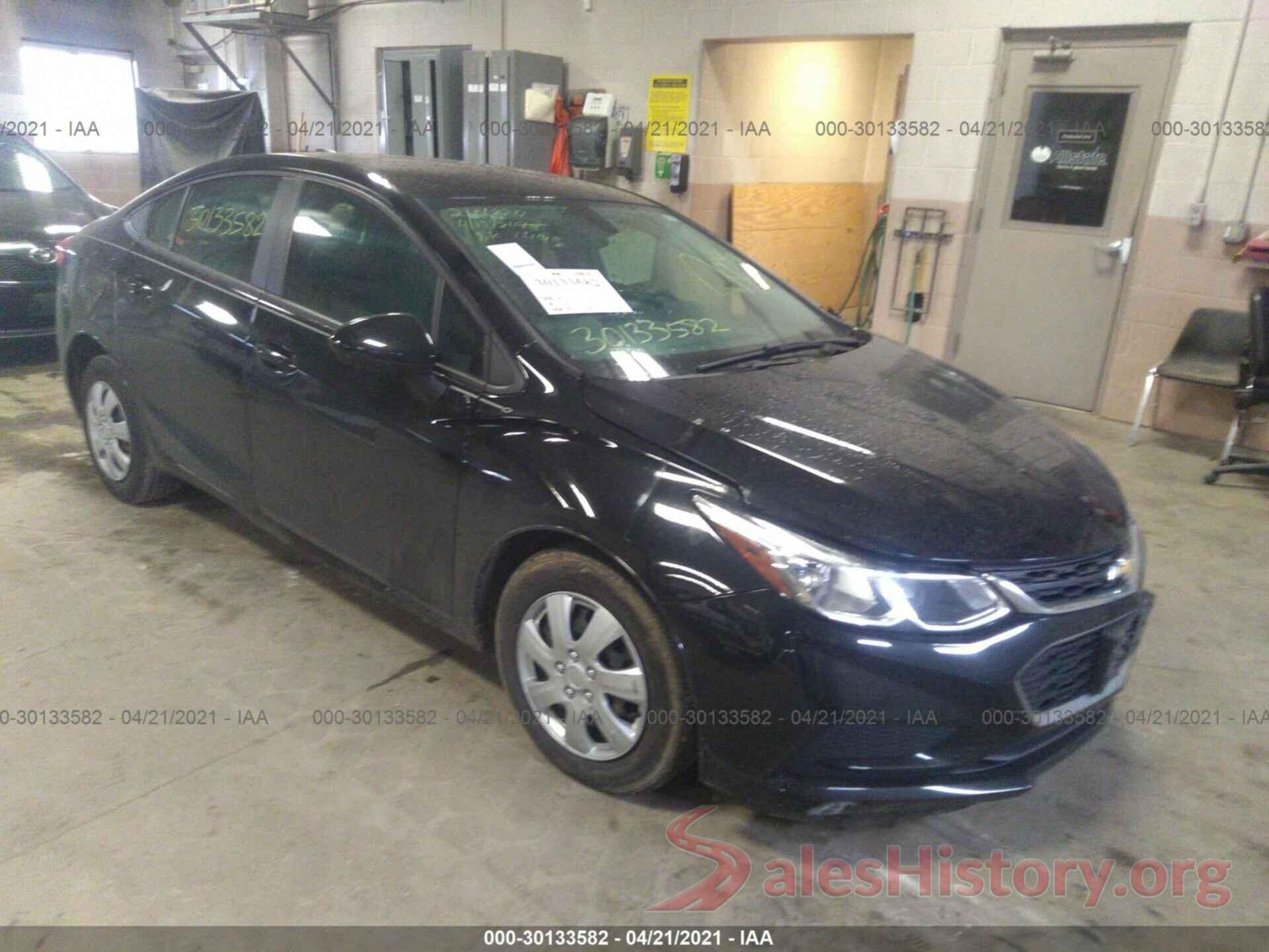 1G1BC5SMXH7127945 2017 CHEVROLET CRUZE