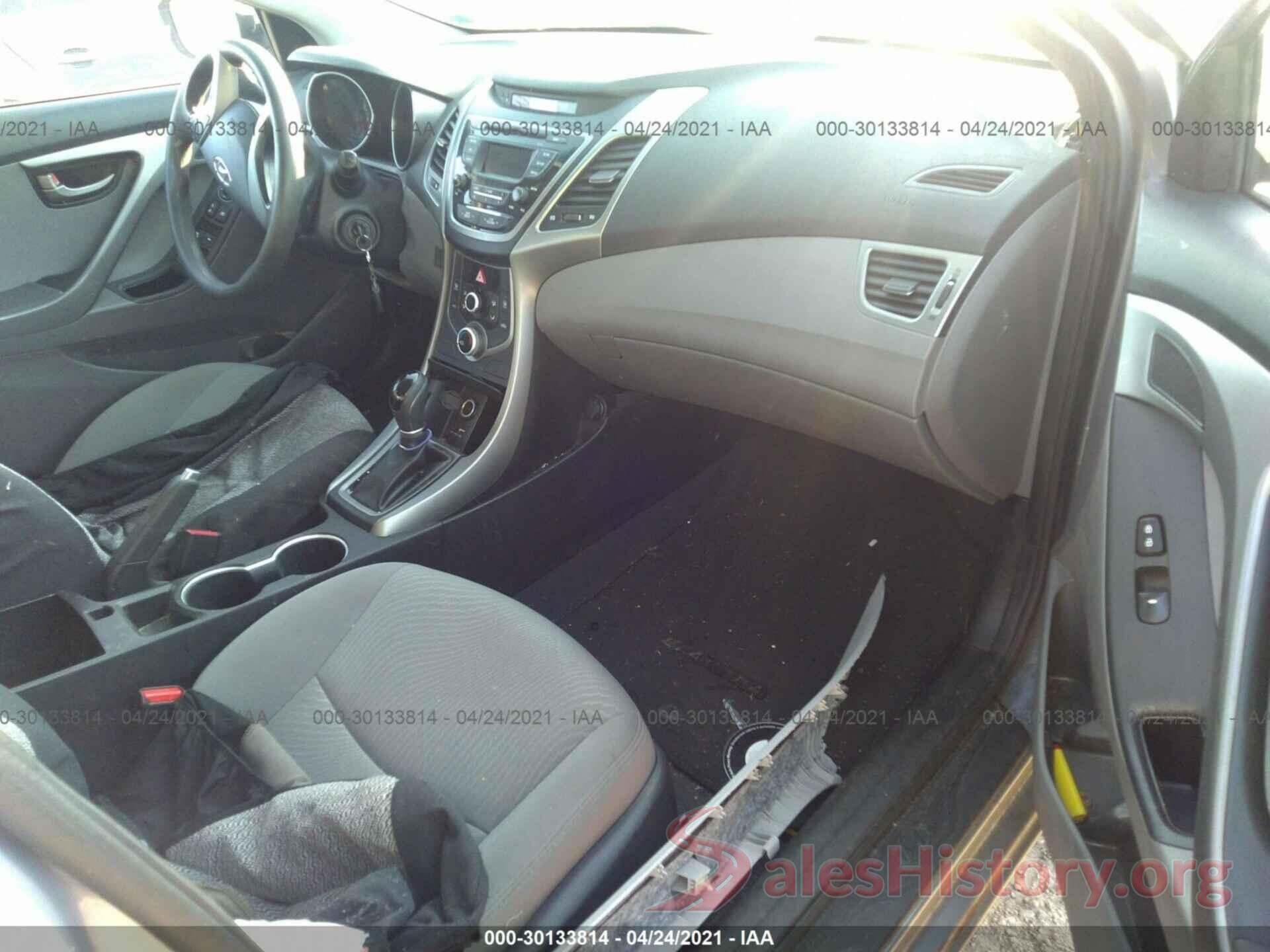 5NPDH4AE3GH797093 2016 HYUNDAI ELANTRA