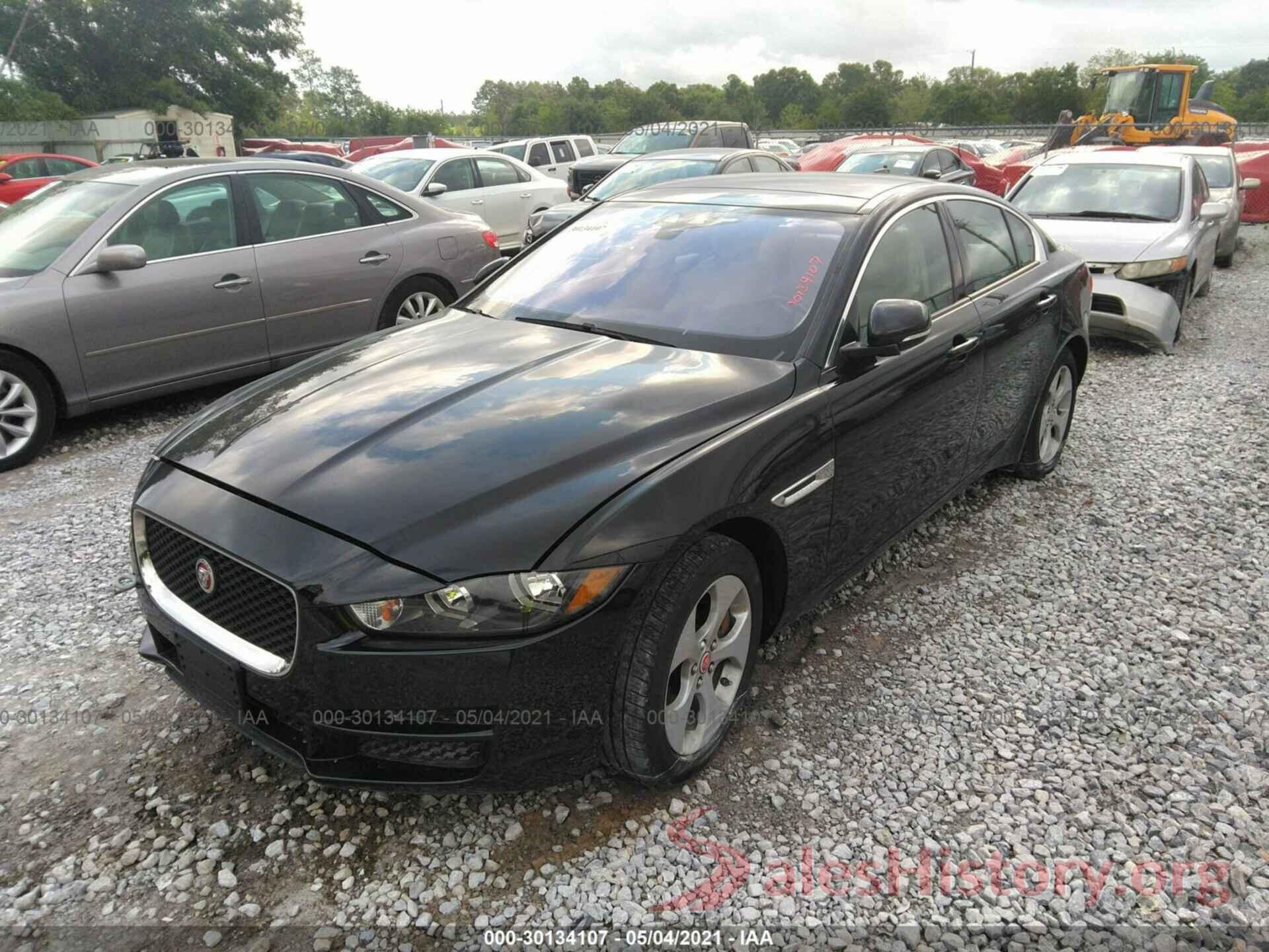 SAJAS4BNXHCP12249 2017 JAGUAR XE