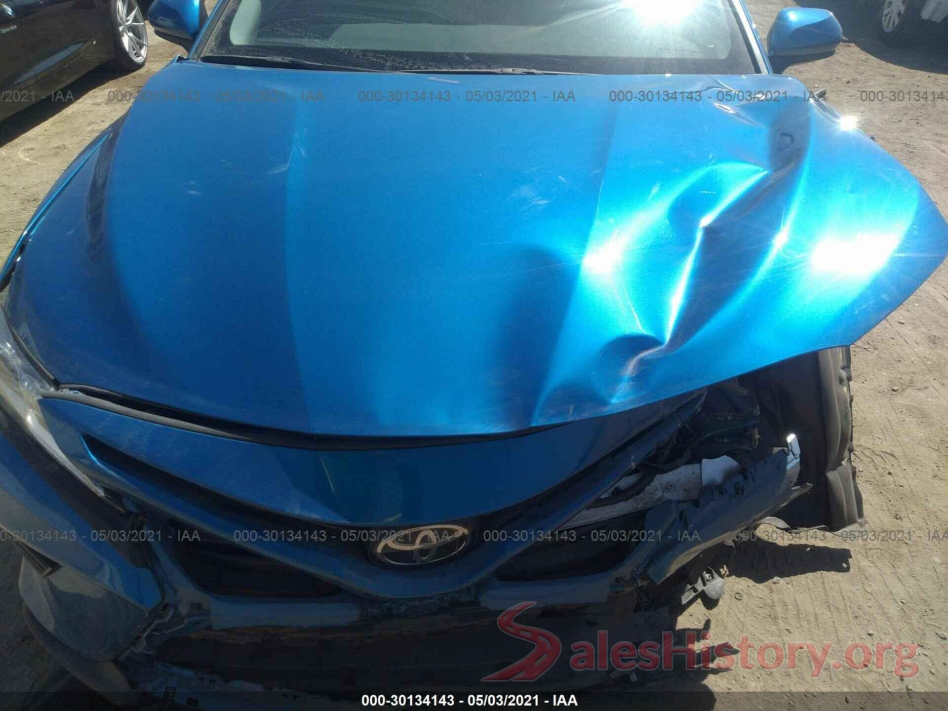 4T1B11HK1JU101572 2018 TOYOTA CAMRY