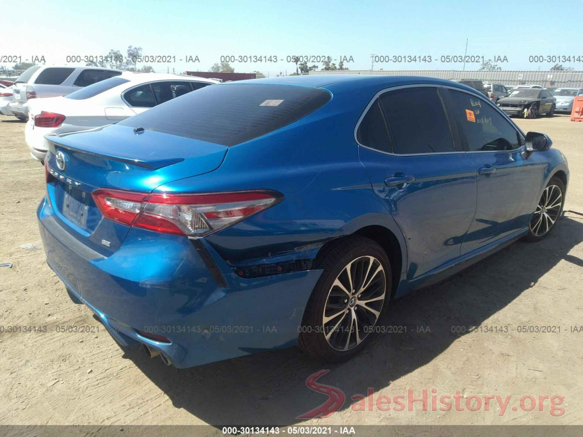 4T1B11HK1JU101572 2018 TOYOTA CAMRY