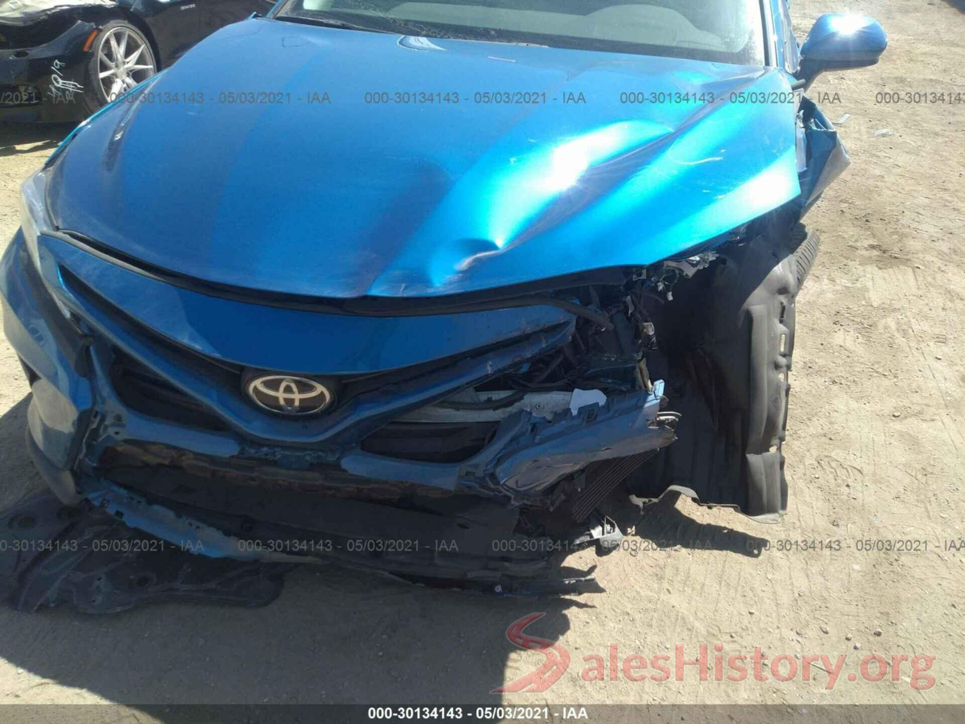 4T1B11HK1JU101572 2018 TOYOTA CAMRY