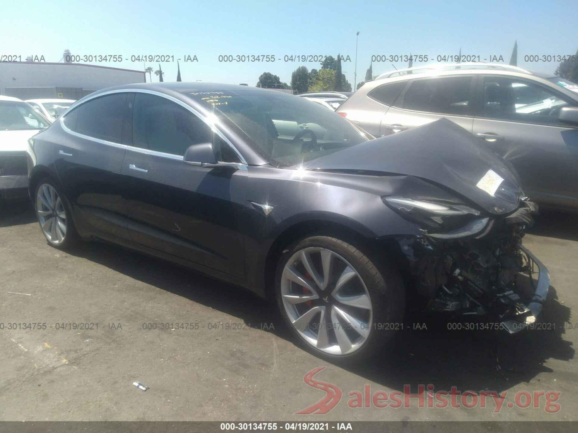 5YJ3E1EB1KF393641 2019 TESLA MODEL 3