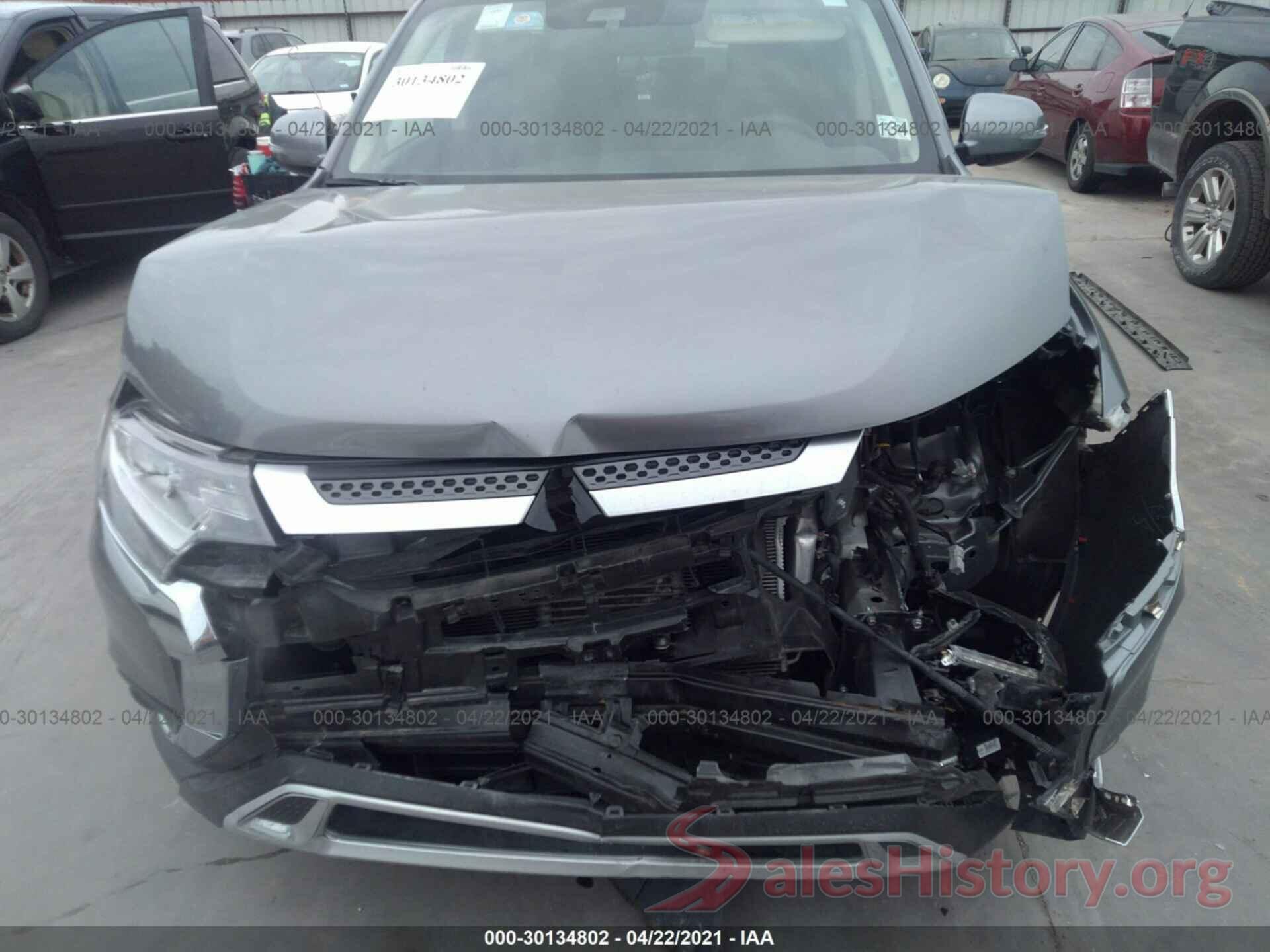 JA4AD3A35LJ000345 2020 MITSUBISHI OUTLANDER