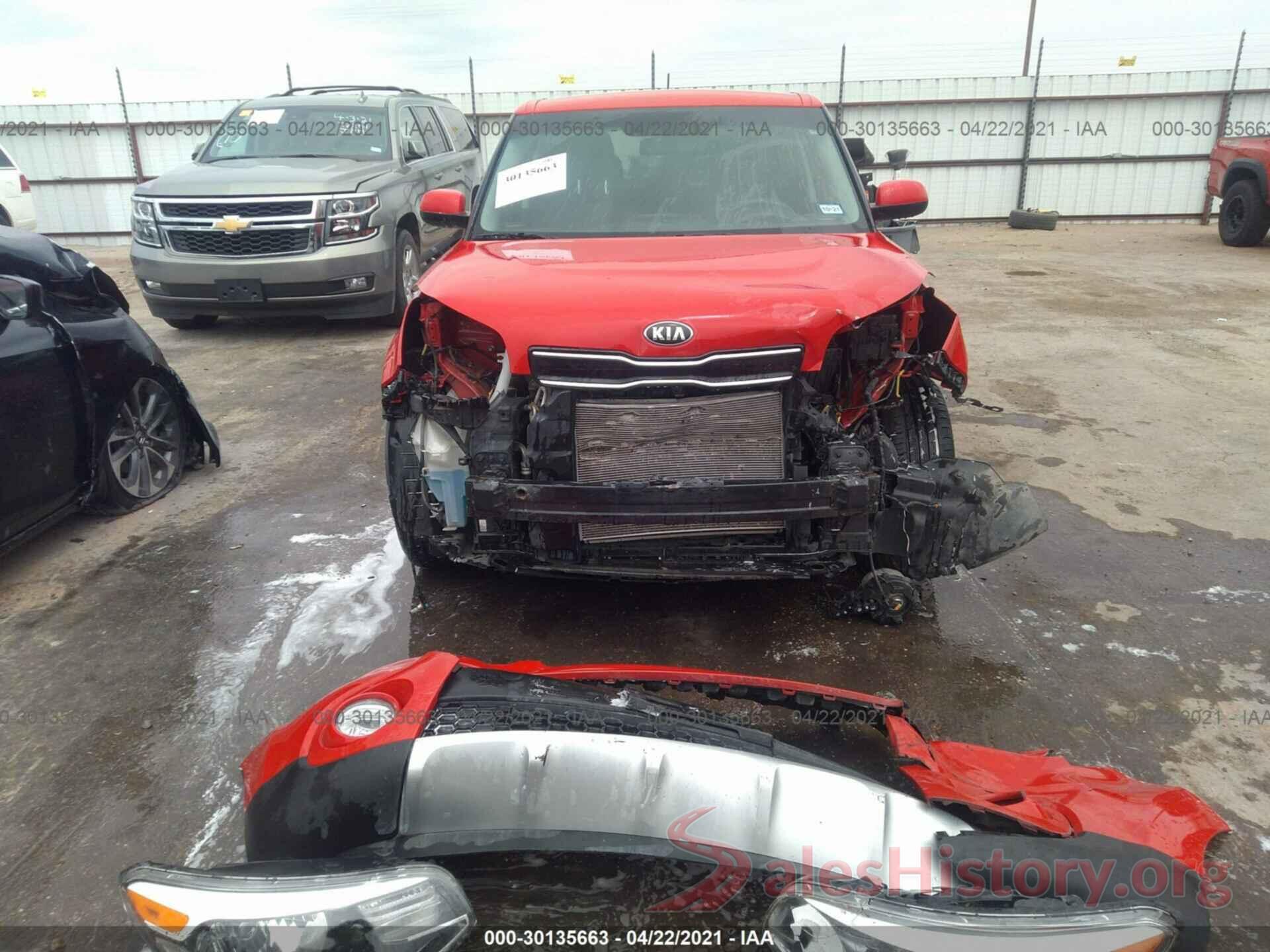 KNDJP3A53J7568392 2018 KIA SOUL