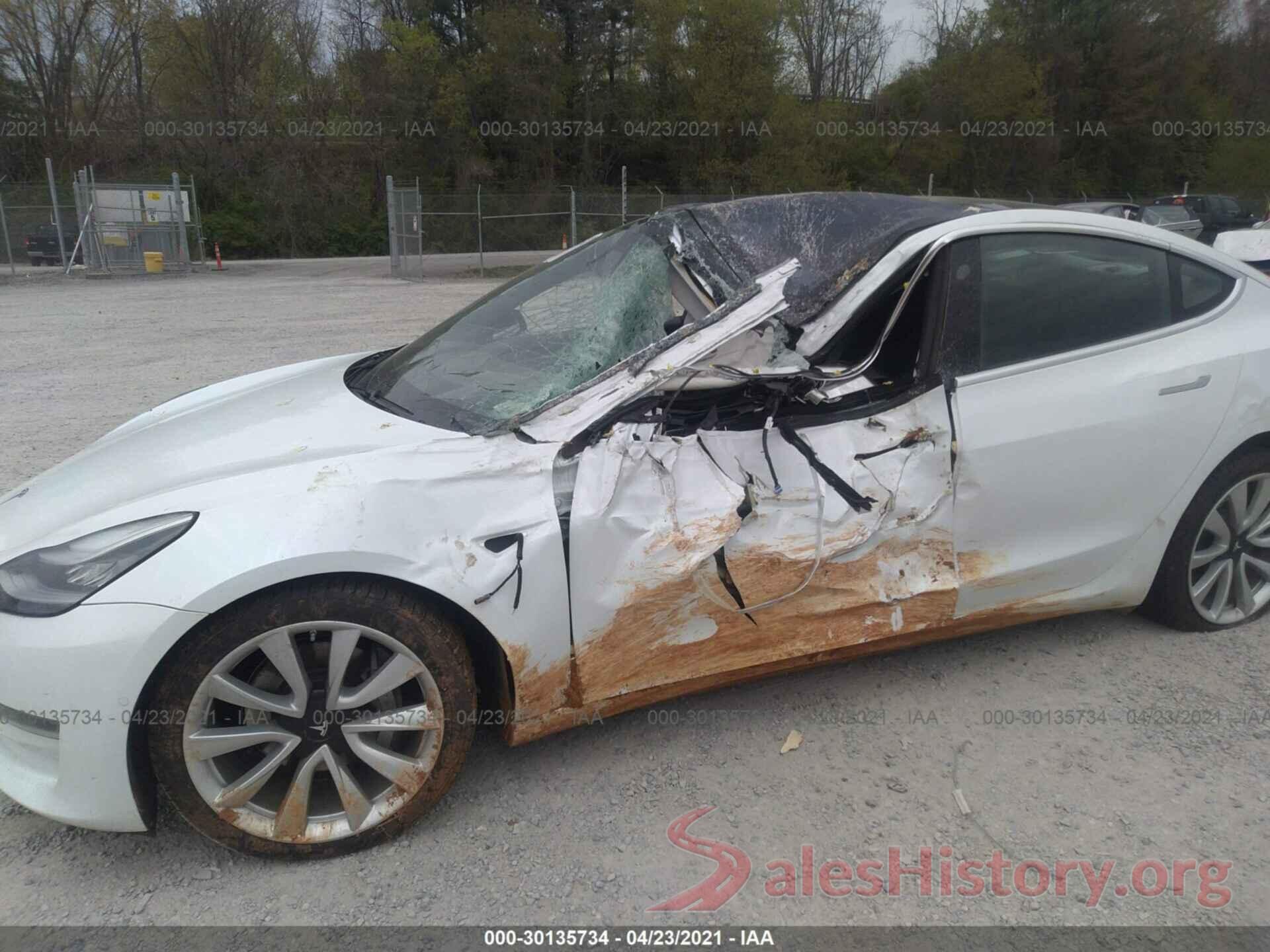 5YJ3E1EB6JF092555 2018 TESLA MODEL 3