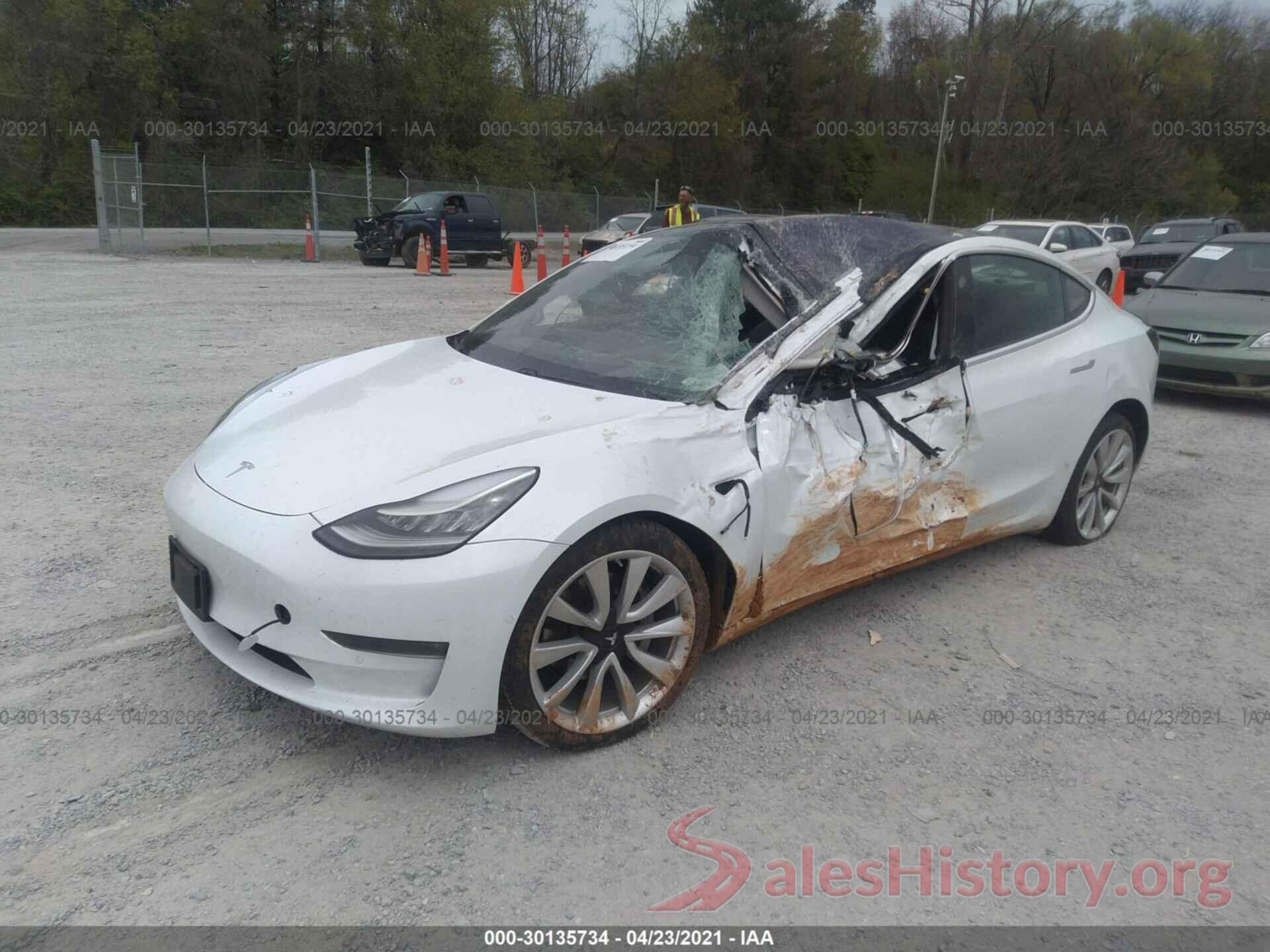 5YJ3E1EB6JF092555 2018 TESLA MODEL 3