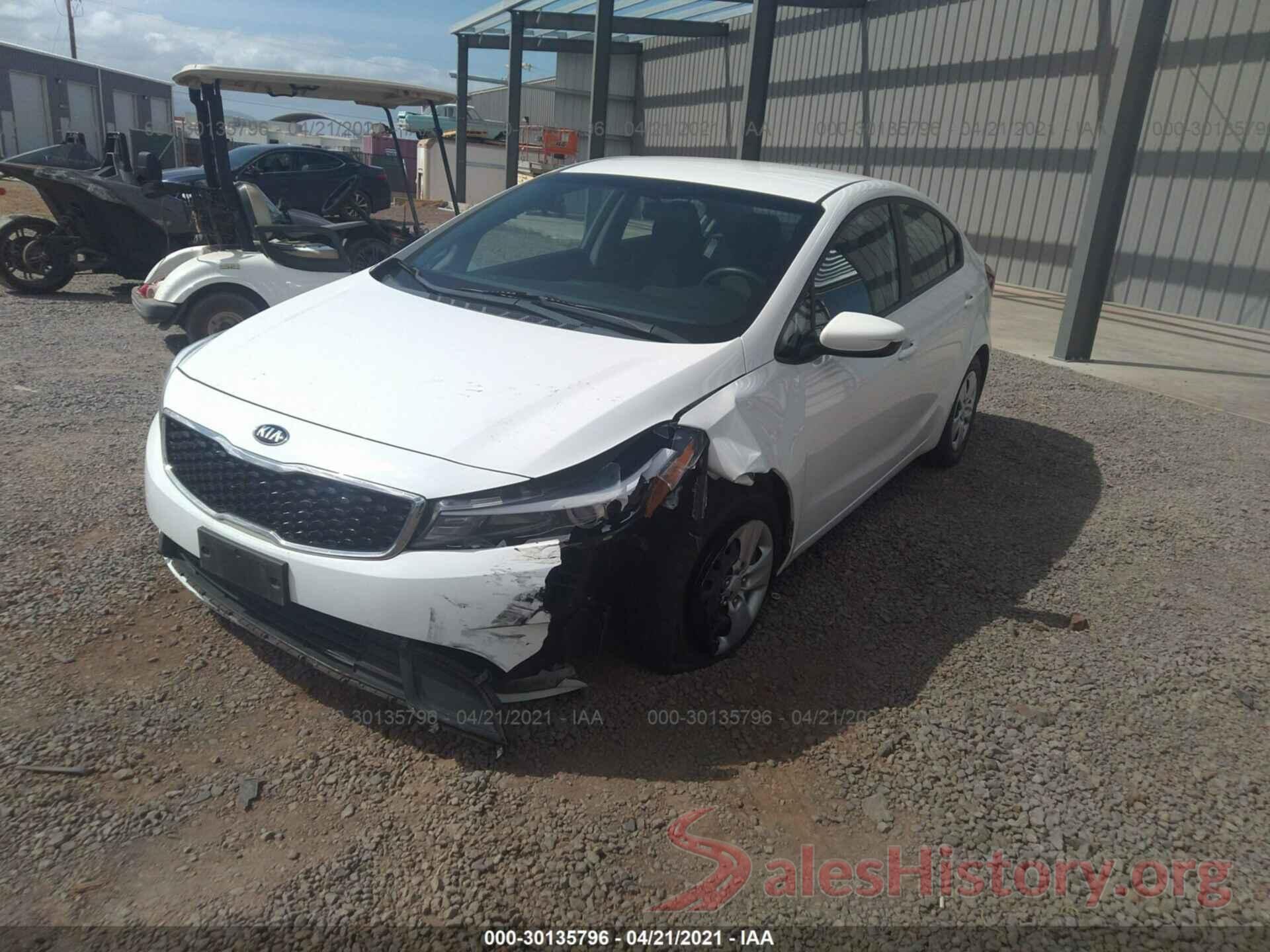 3KPFK4A7XHE157626 2017 KIA FORTE