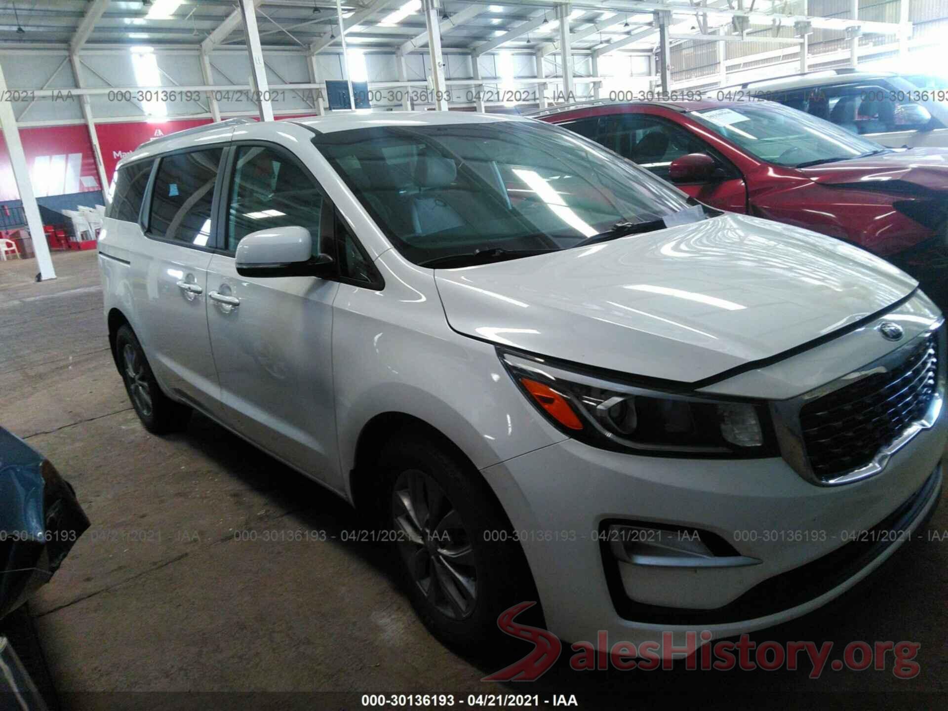 KNDMB5C1XL6654261 2020 KIA SEDONA