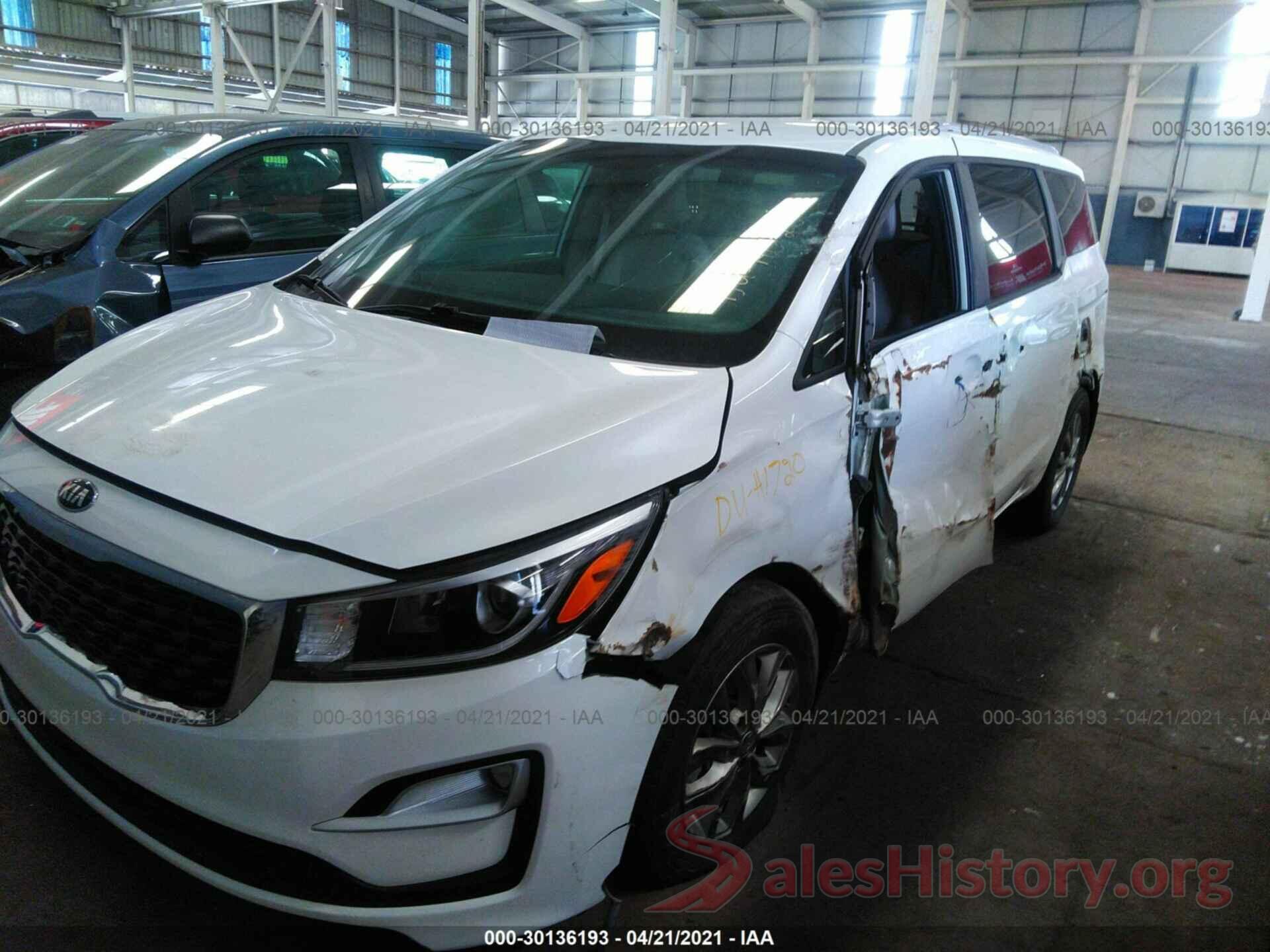 KNDMB5C1XL6654261 2020 KIA SEDONA