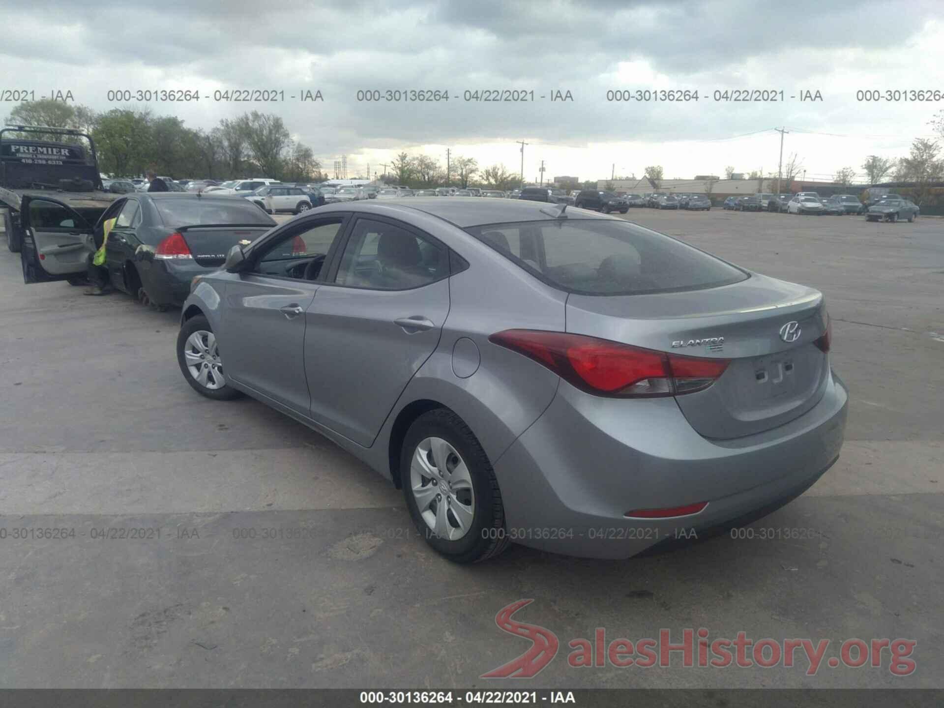 5NPDH4AE7GH688359 2016 HYUNDAI ELANTRA