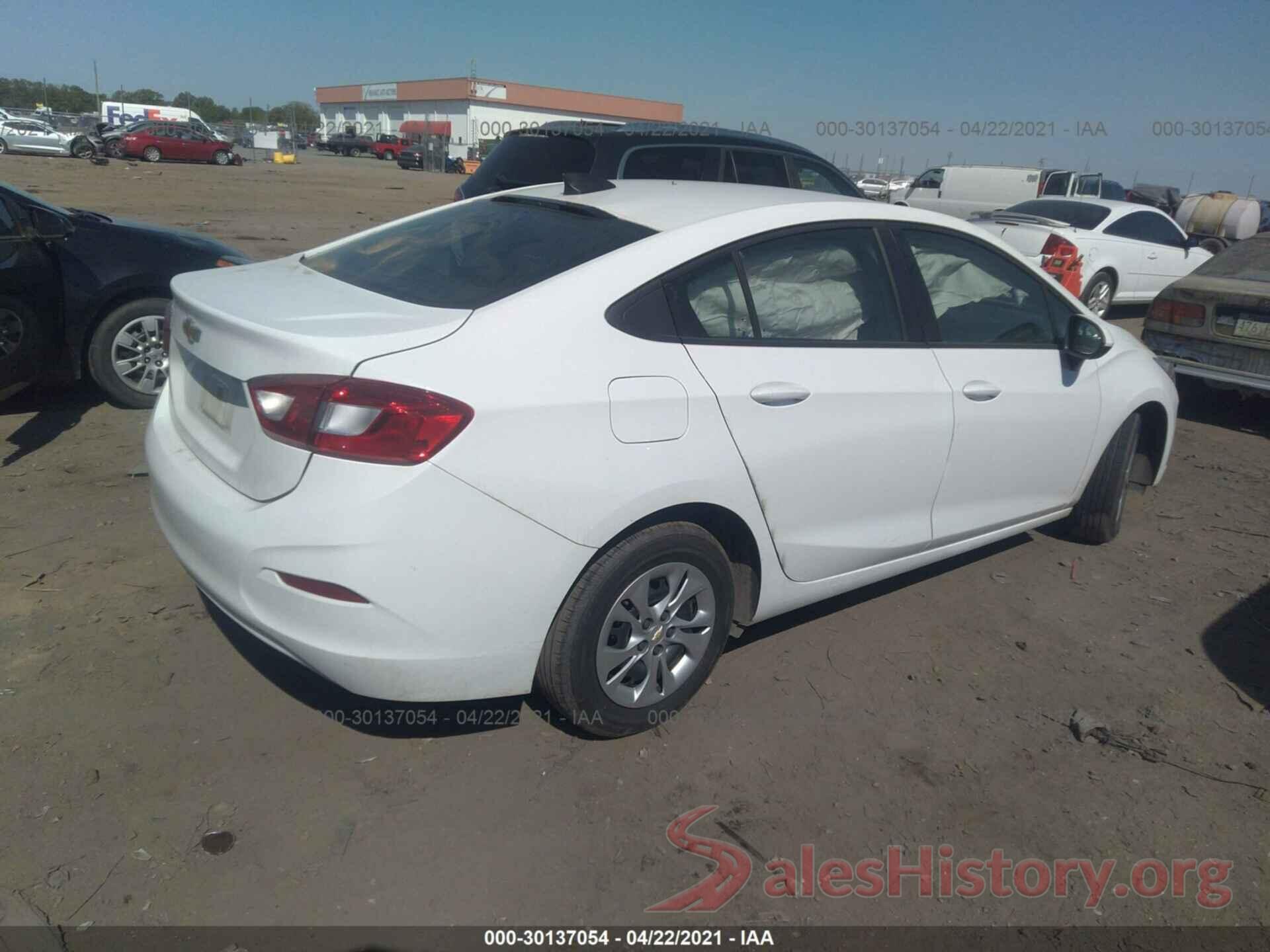 1G1BC5SM8K7150762 2019 CHEVROLET CRUZE