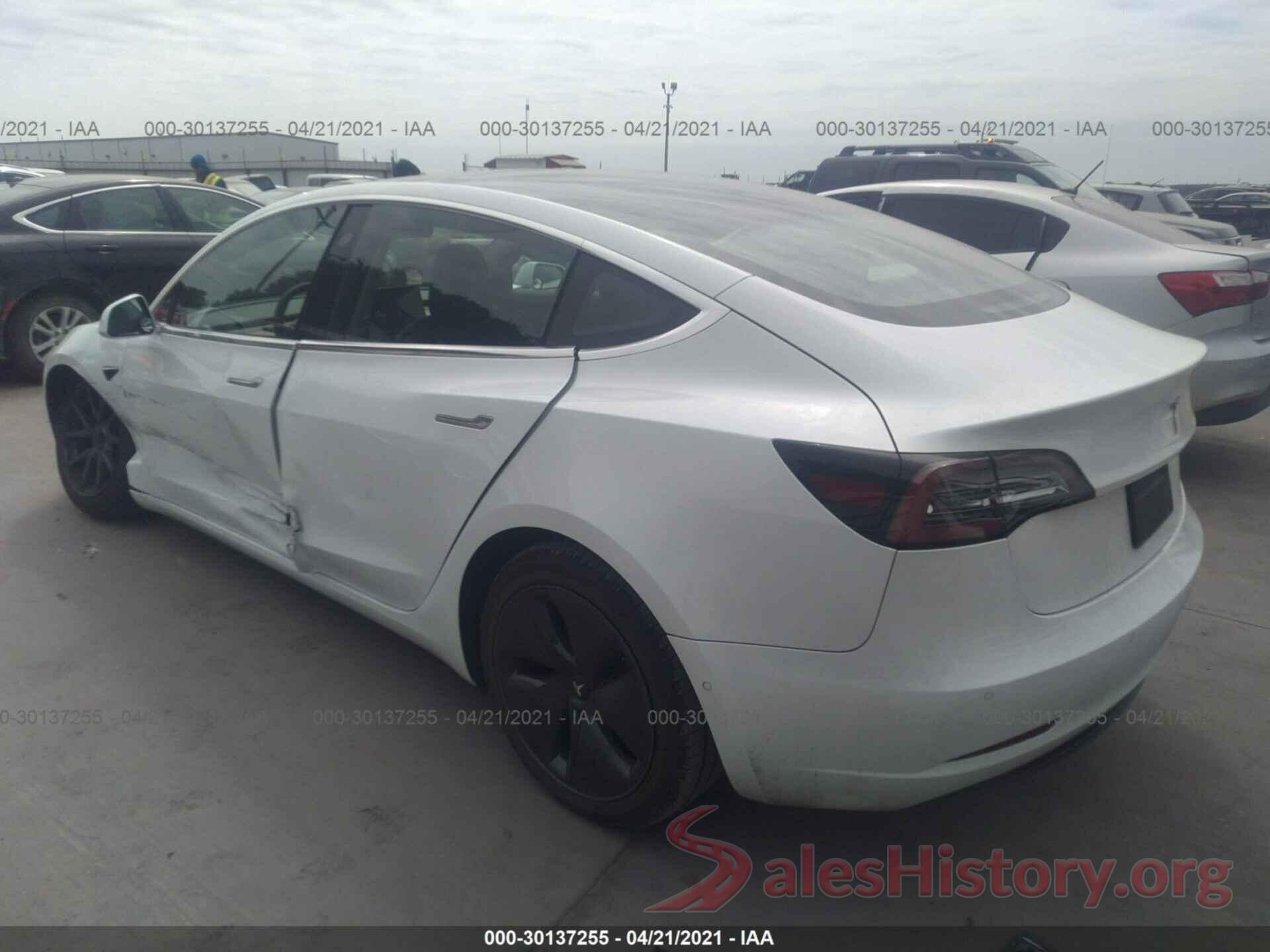 5YJ3E1EA6KF449466 2019 TESLA MODEL 3