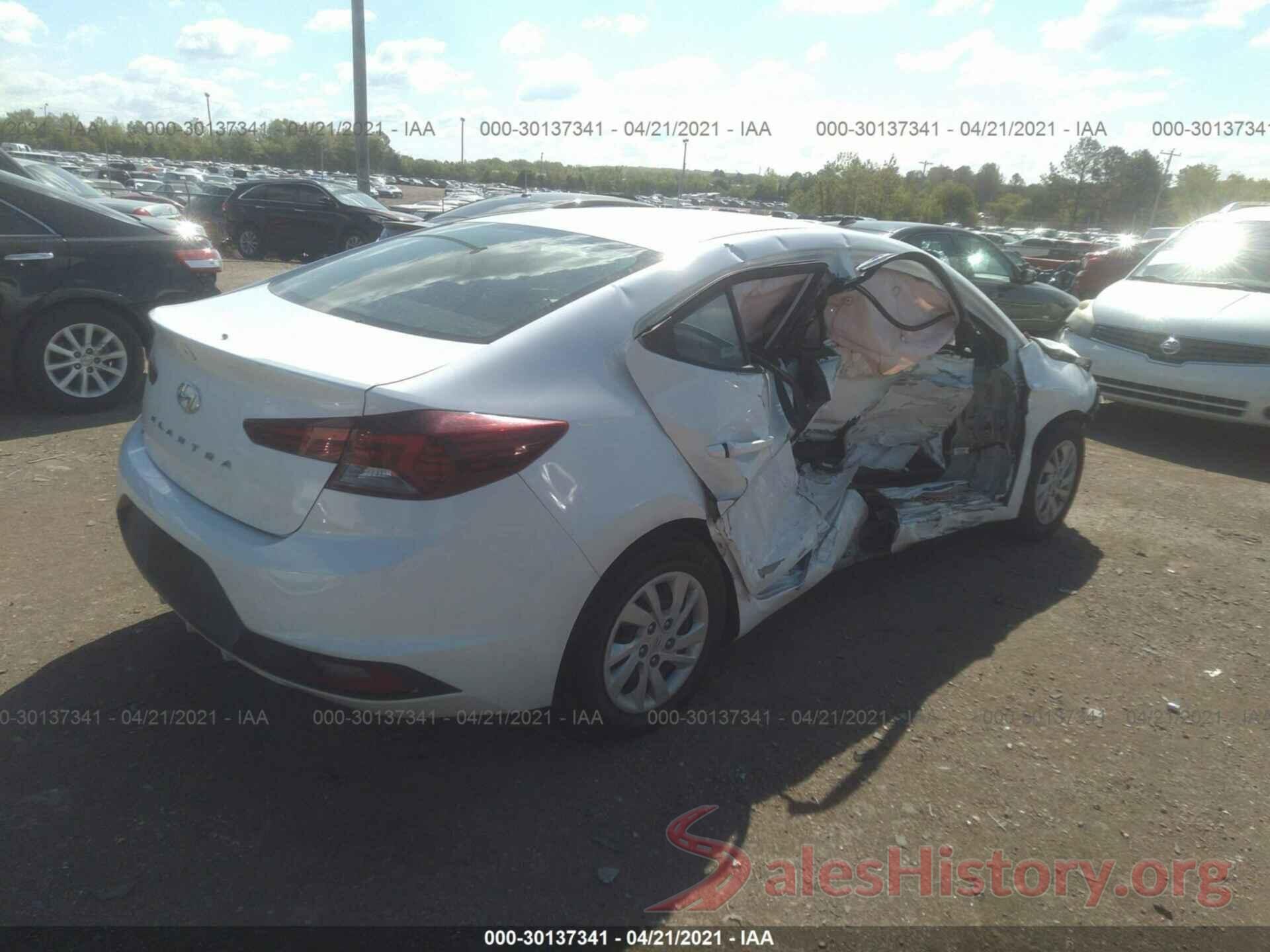 5NPD74LF8KH399024 2019 HYUNDAI ELANTRA