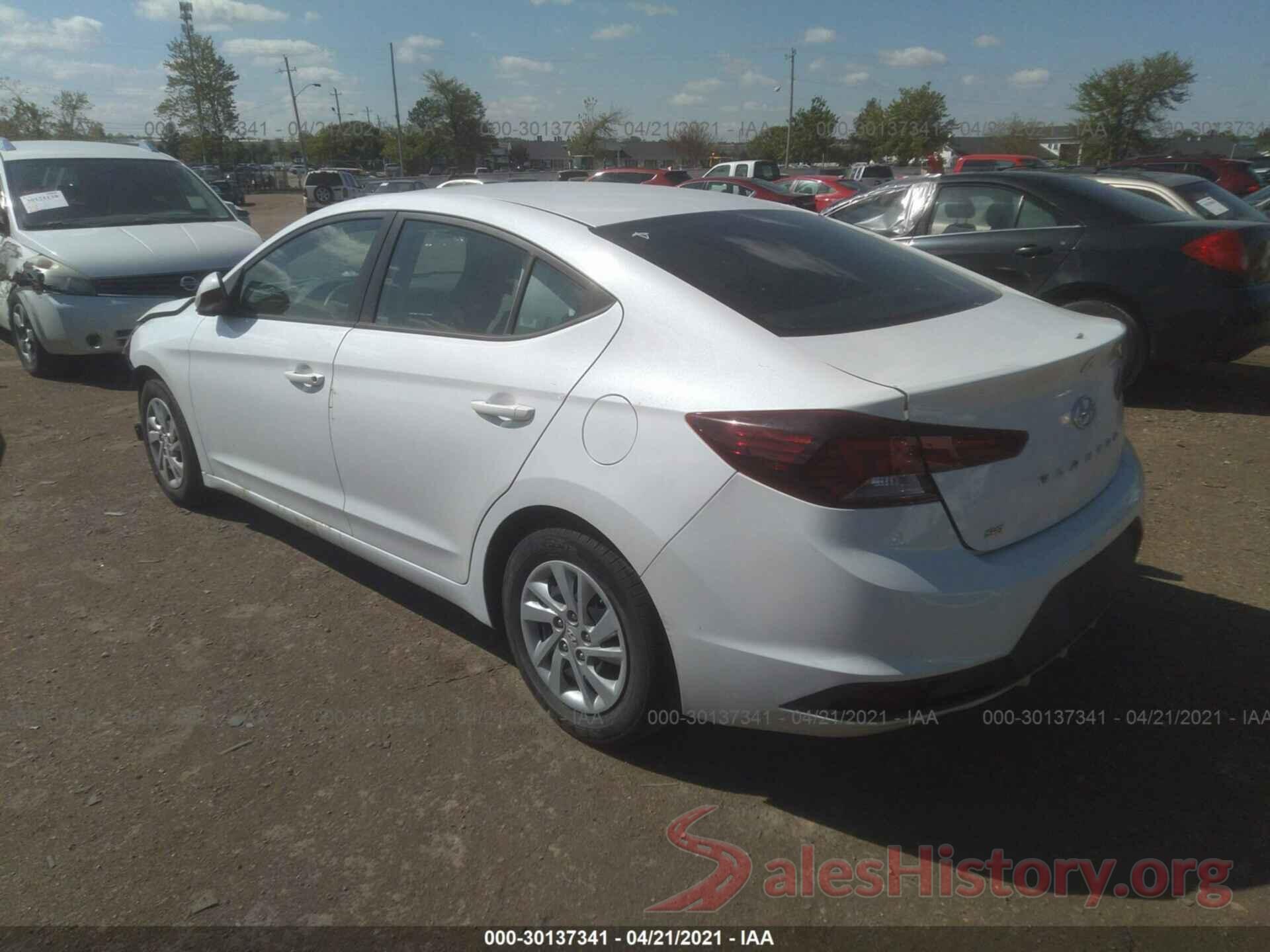 5NPD74LF8KH399024 2019 HYUNDAI ELANTRA