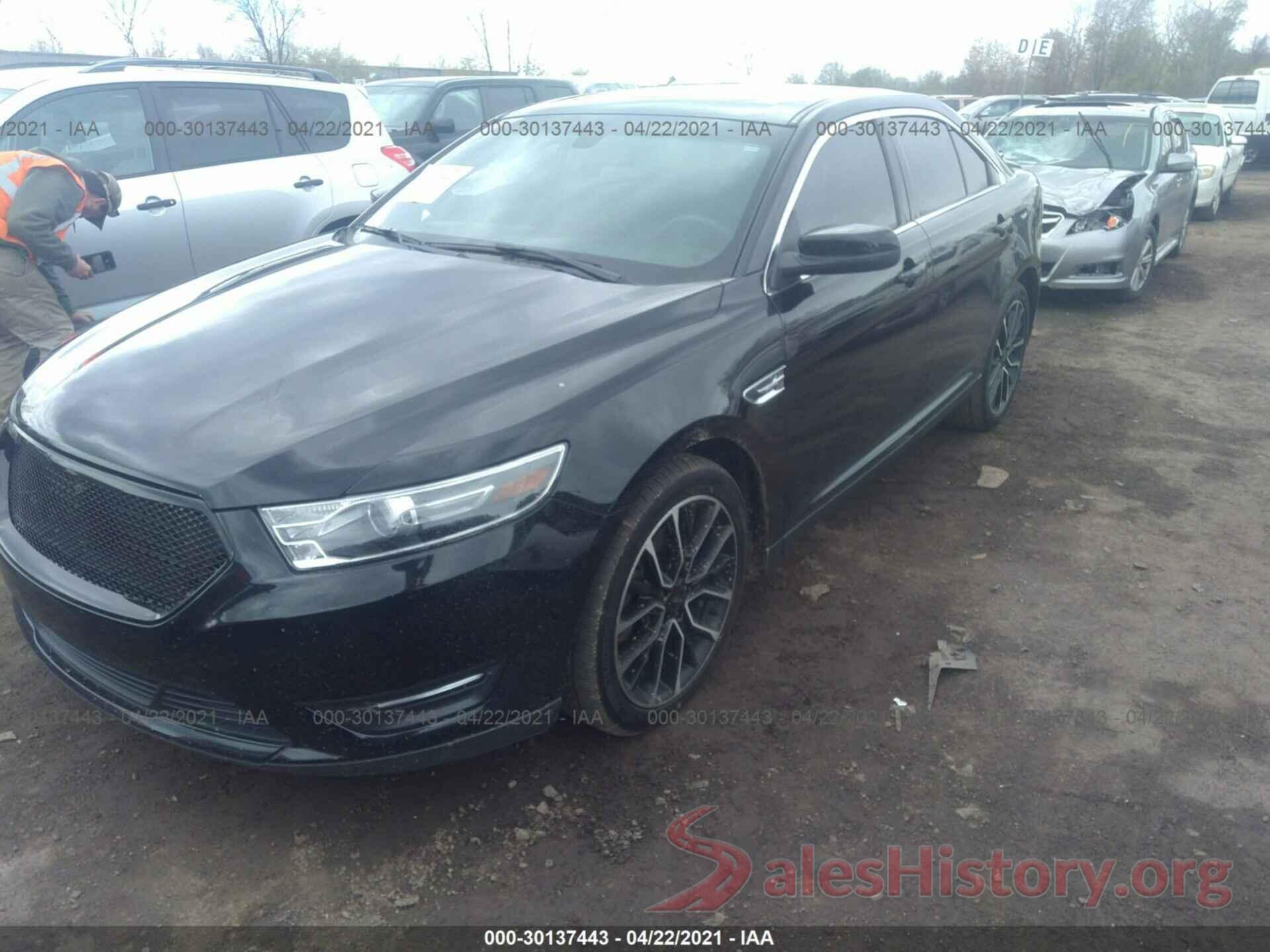 1FAHP2E8XHG112631 2017 FORD TAURUS