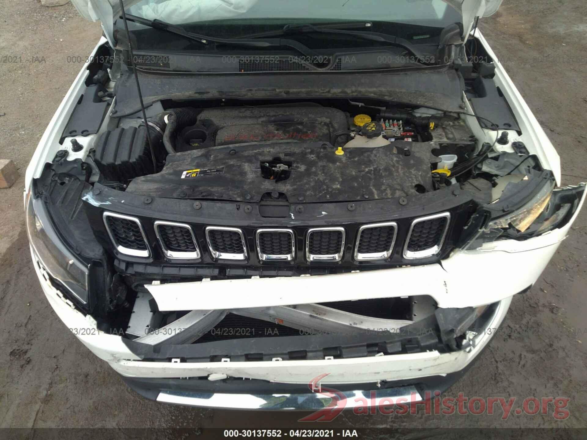 3C4NJDCB5JT264018 2018 JEEP COMPASS