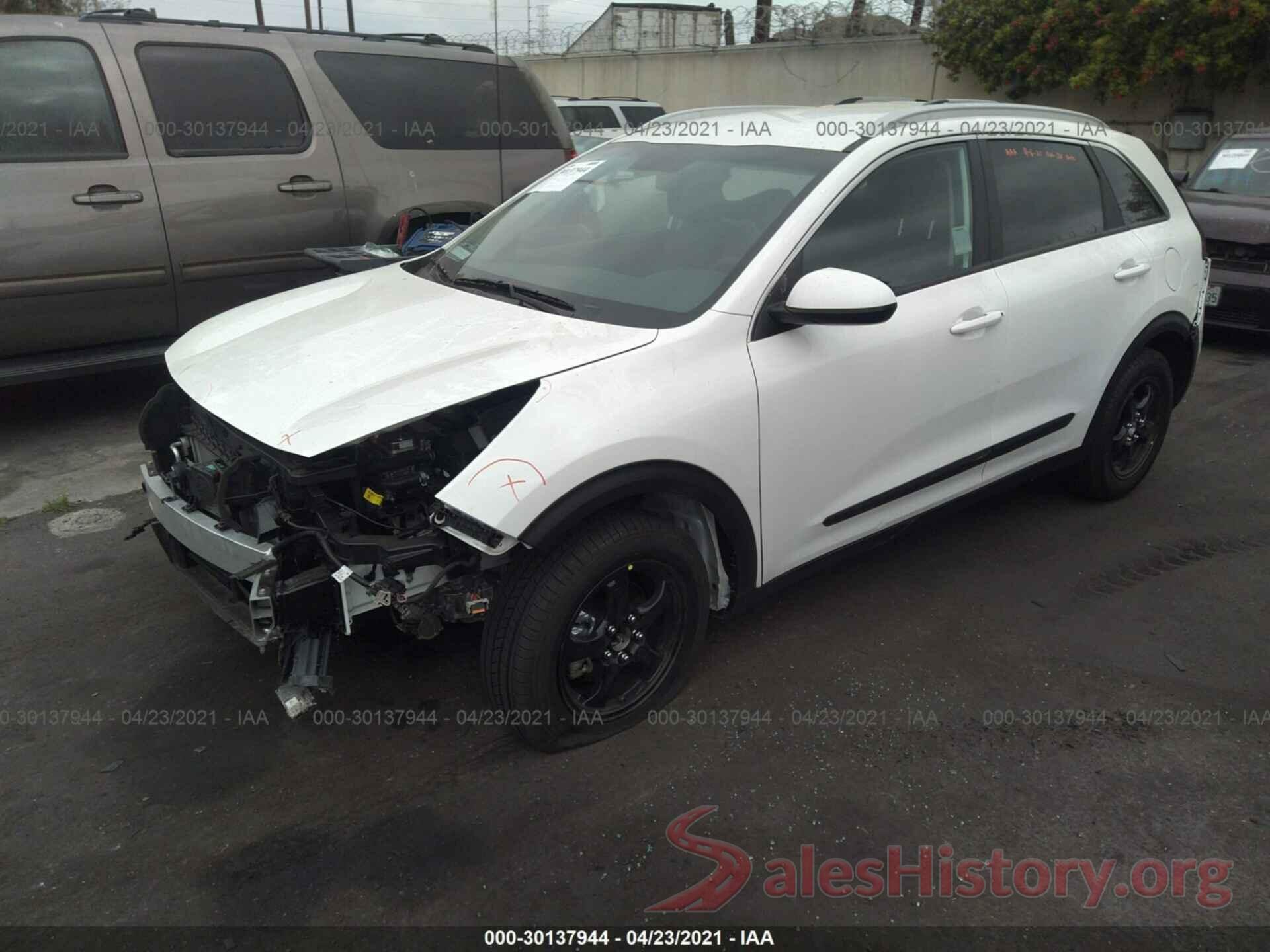 KNDCB3LC0L5446476 2020 KIA NIRO