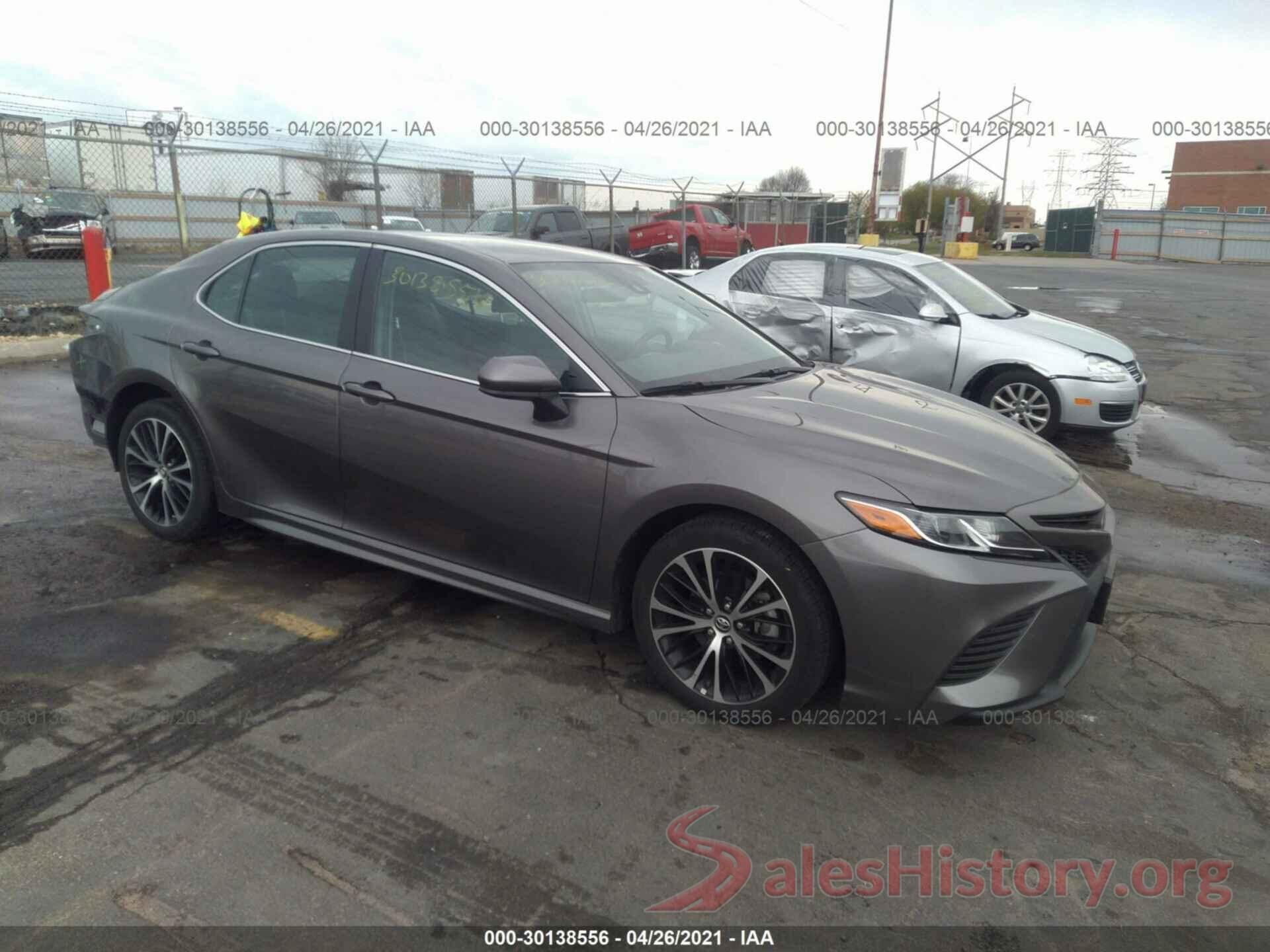 4T1B11HKXKU765080 2019 TOYOTA CAMRY