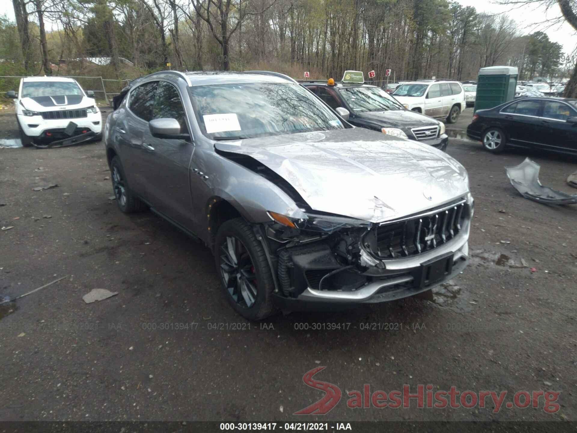 ZN661XUA3JX304417 2018 MASERATI LEVANTE