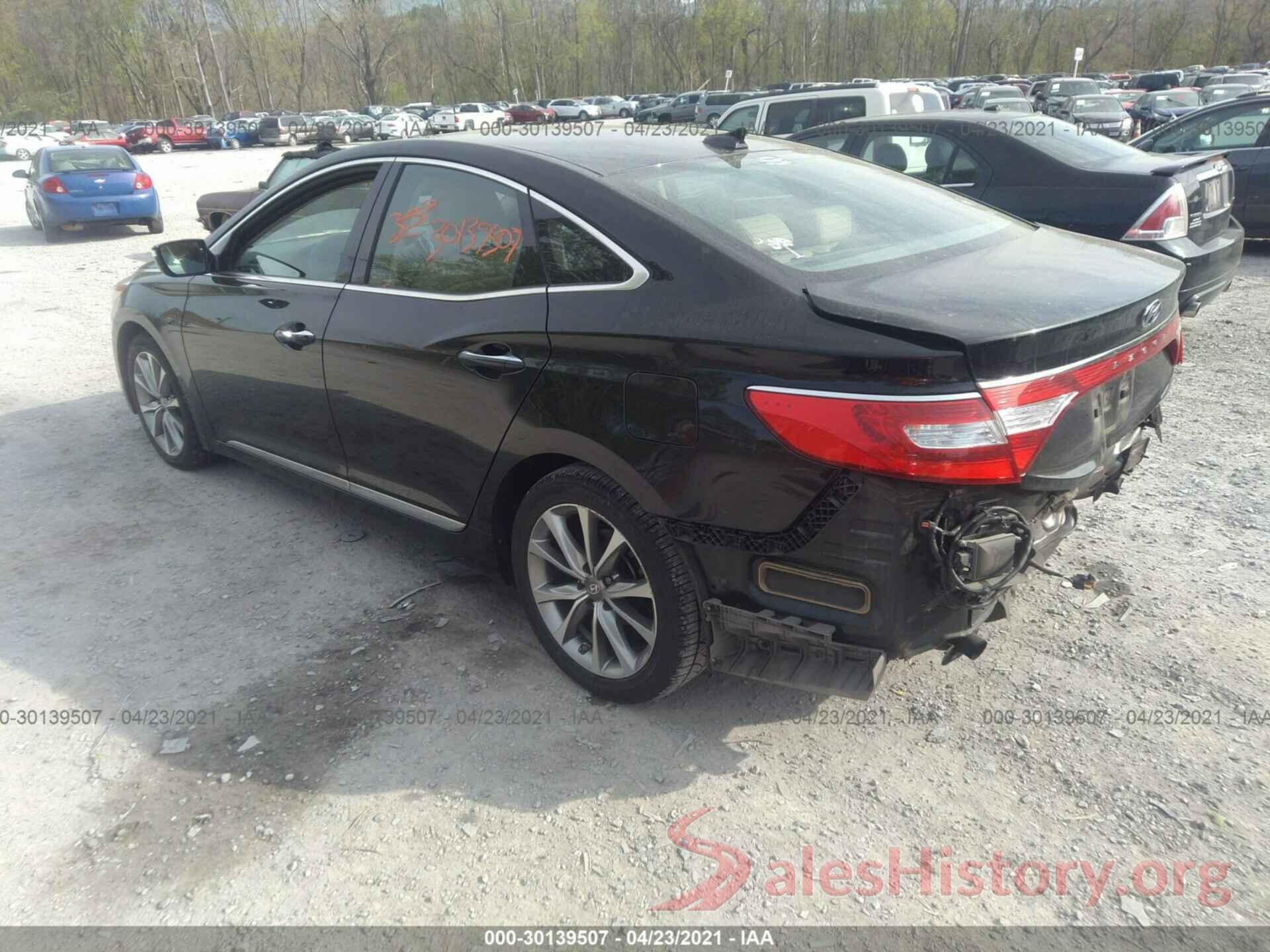 KMHFG4JG5HA589976 2017 HYUNDAI AZERA