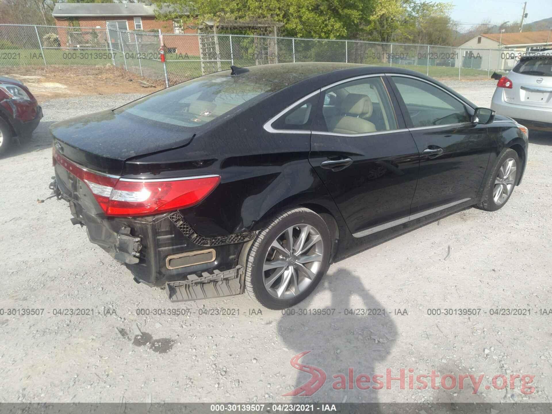 KMHFG4JG5HA589976 2017 HYUNDAI AZERA