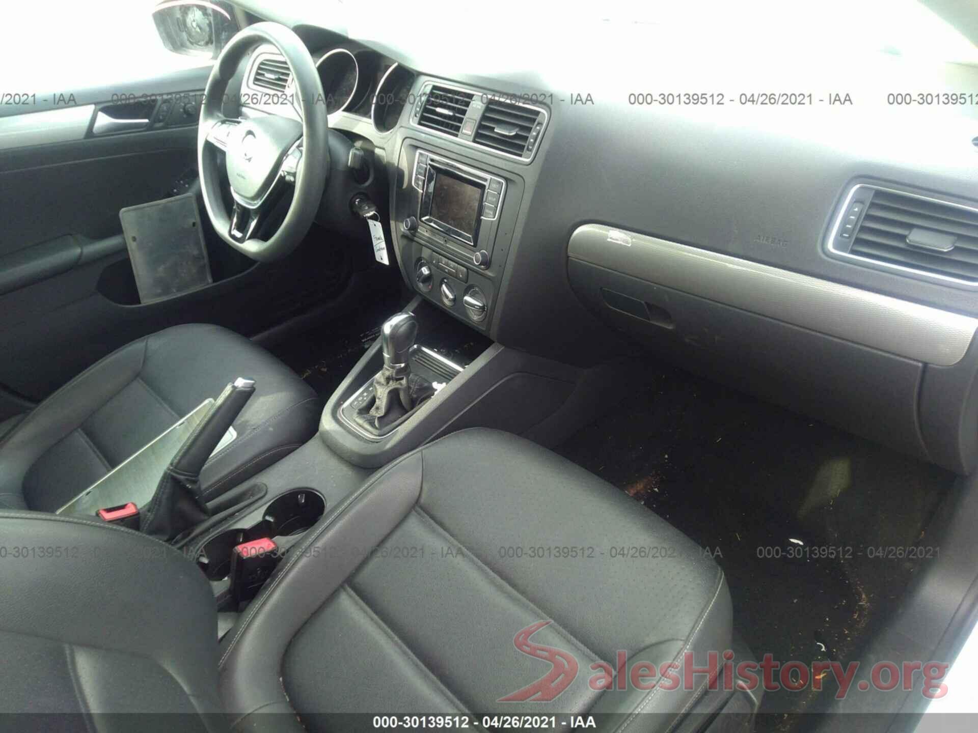 3VWDB7AJ8JM209574 2018 VOLKSWAGEN JETTA