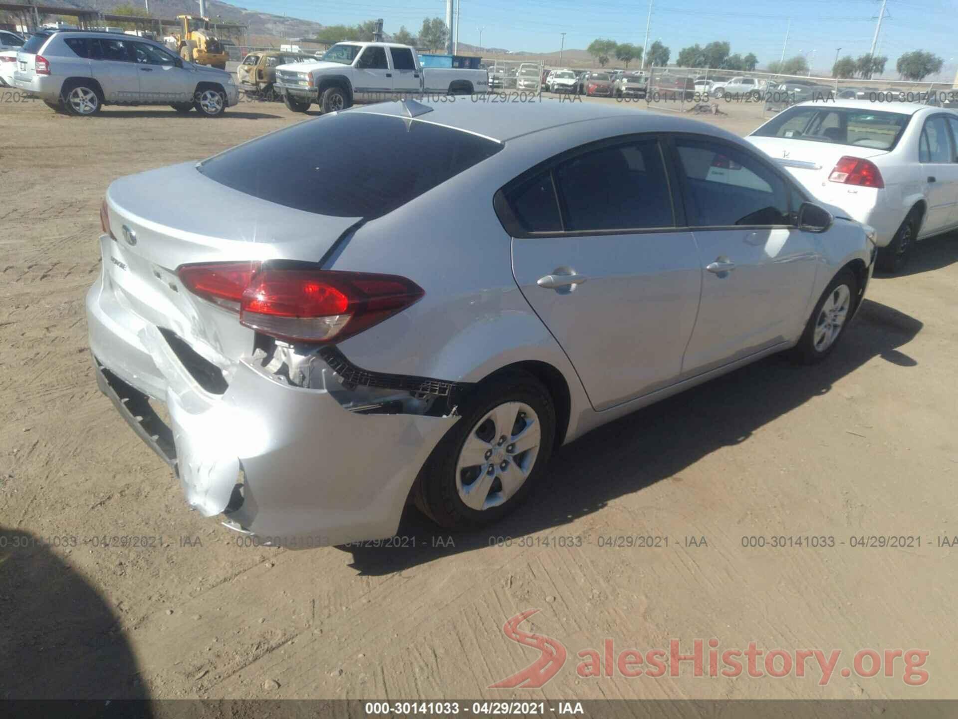 3KPFK4A76JE188930 2018 KIA FORTE