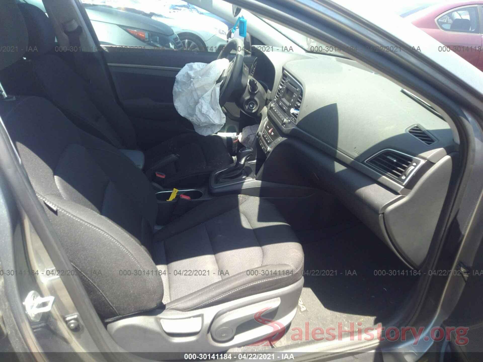 5NPD74LF5JH239584 2018 HYUNDAI ELANTRA