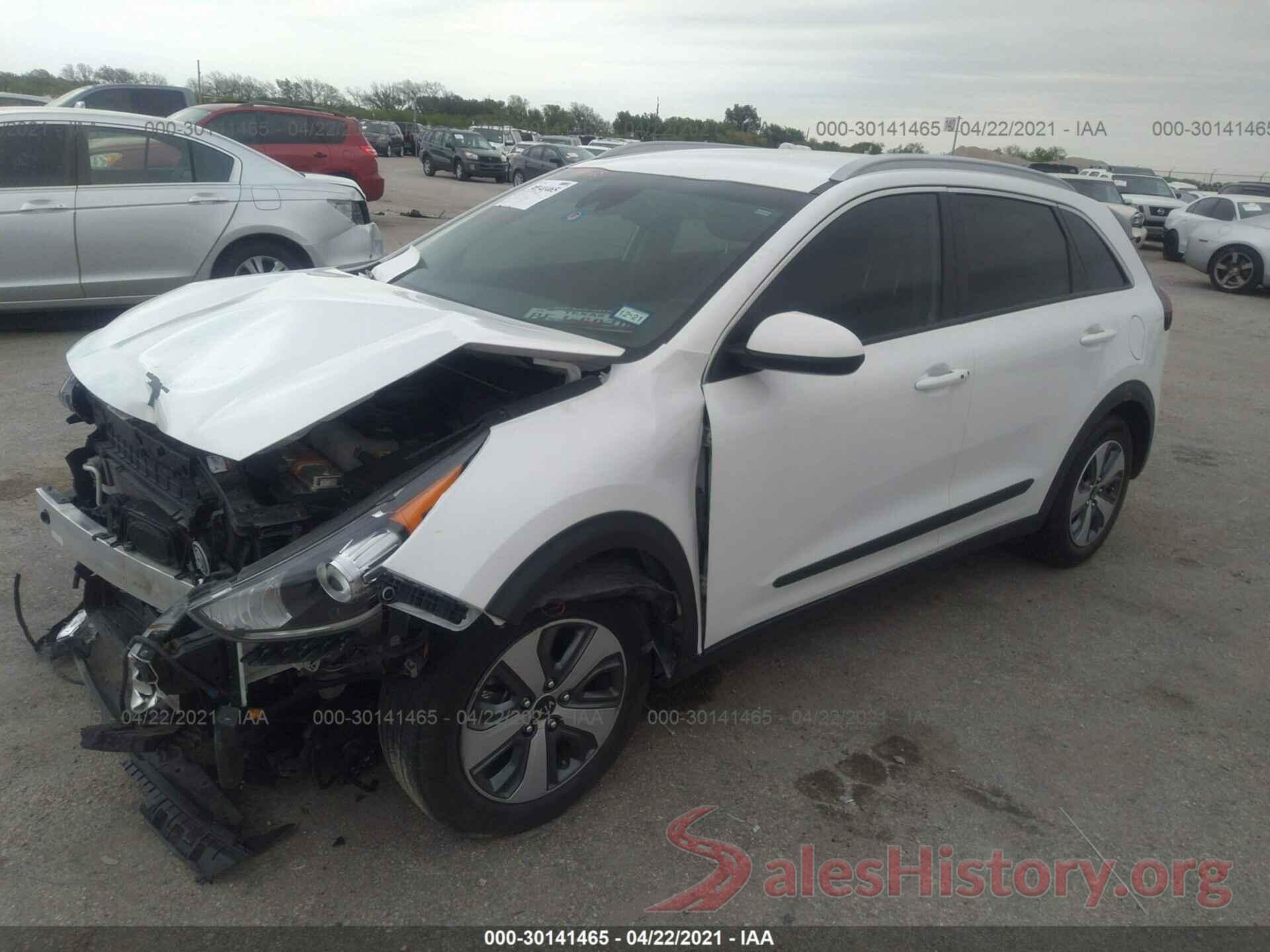 KNDCB3LC5K5221260 2019 KIA NIRO