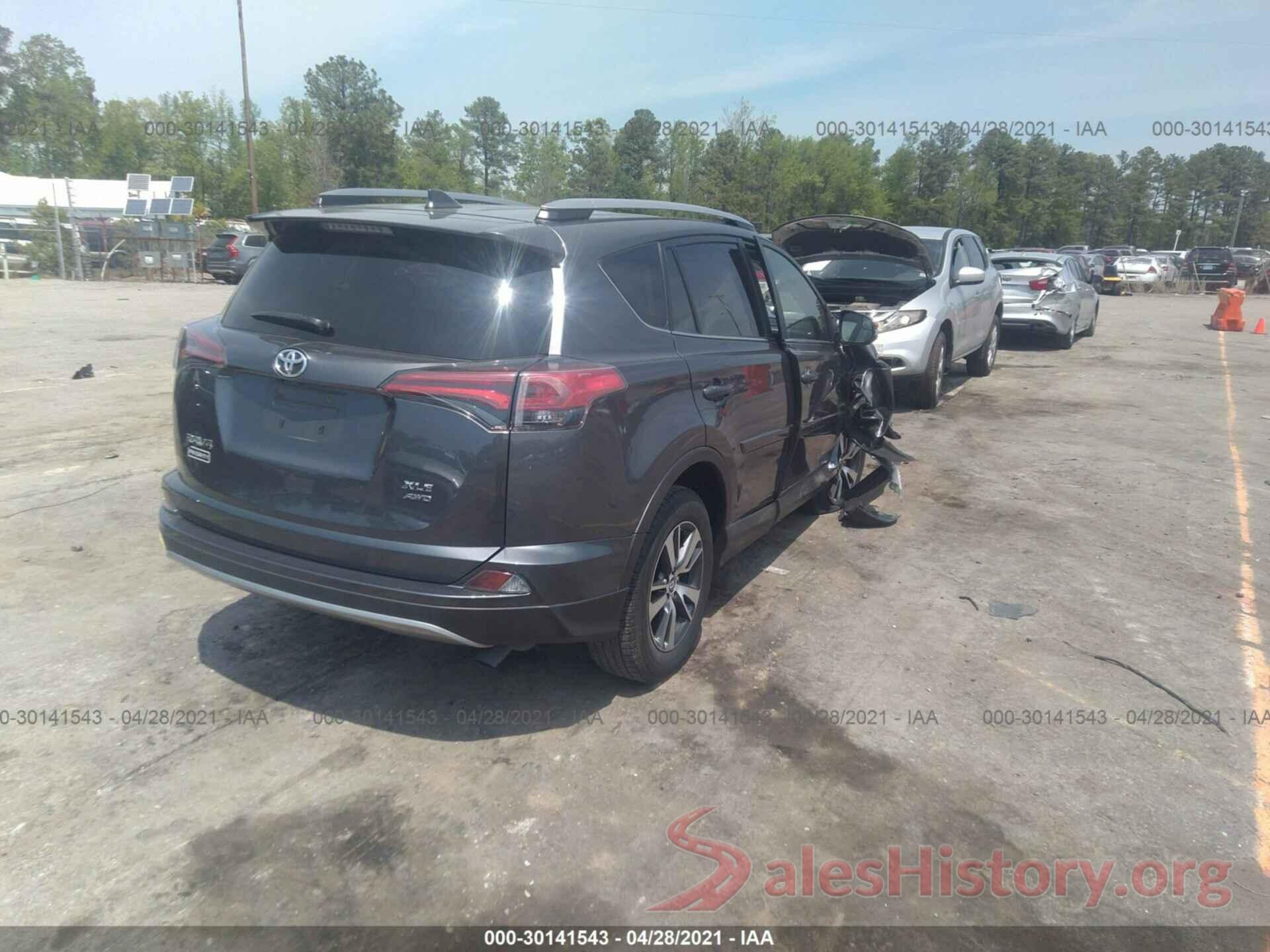 JTMRFREV9HD207747 2017 TOYOTA RAV4