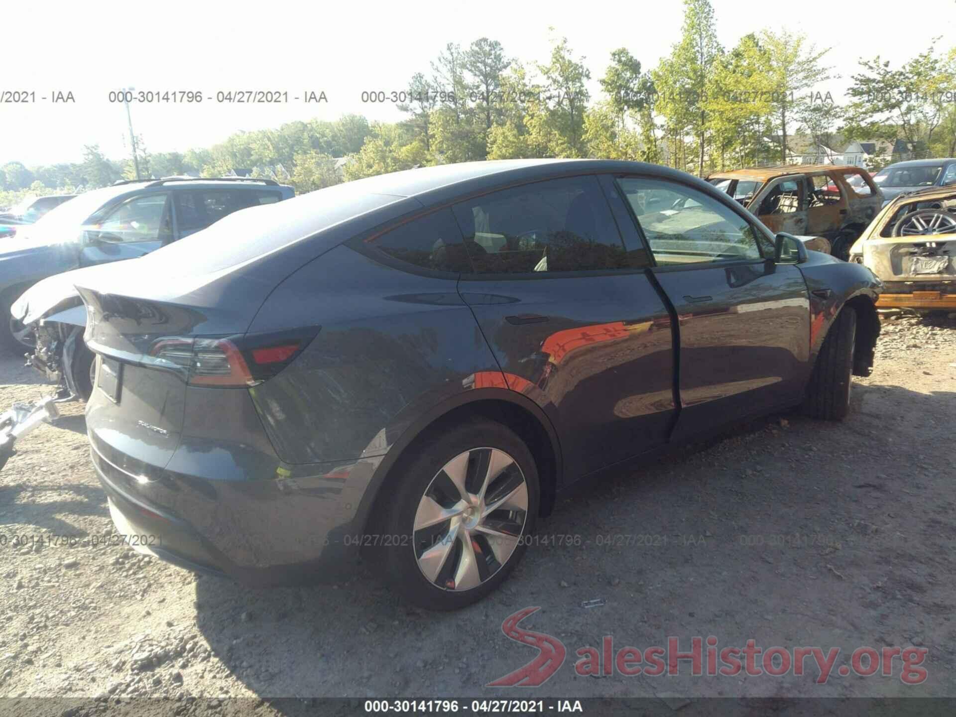 5YJYGAEE1MF145211 2021 TESLA MODEL Y