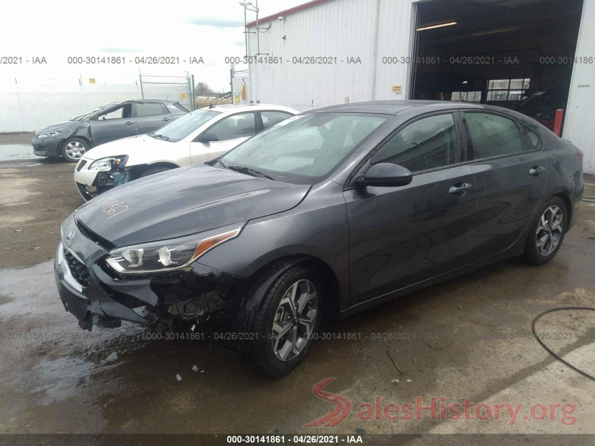 3KPF24AD3KE117062 2019 KIA FORTE