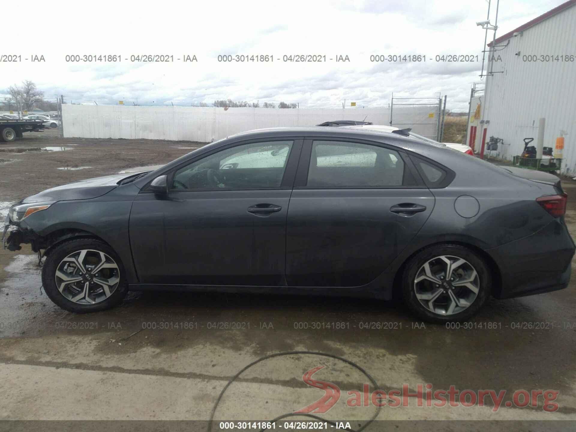 3KPF24AD3KE117062 2019 KIA FORTE