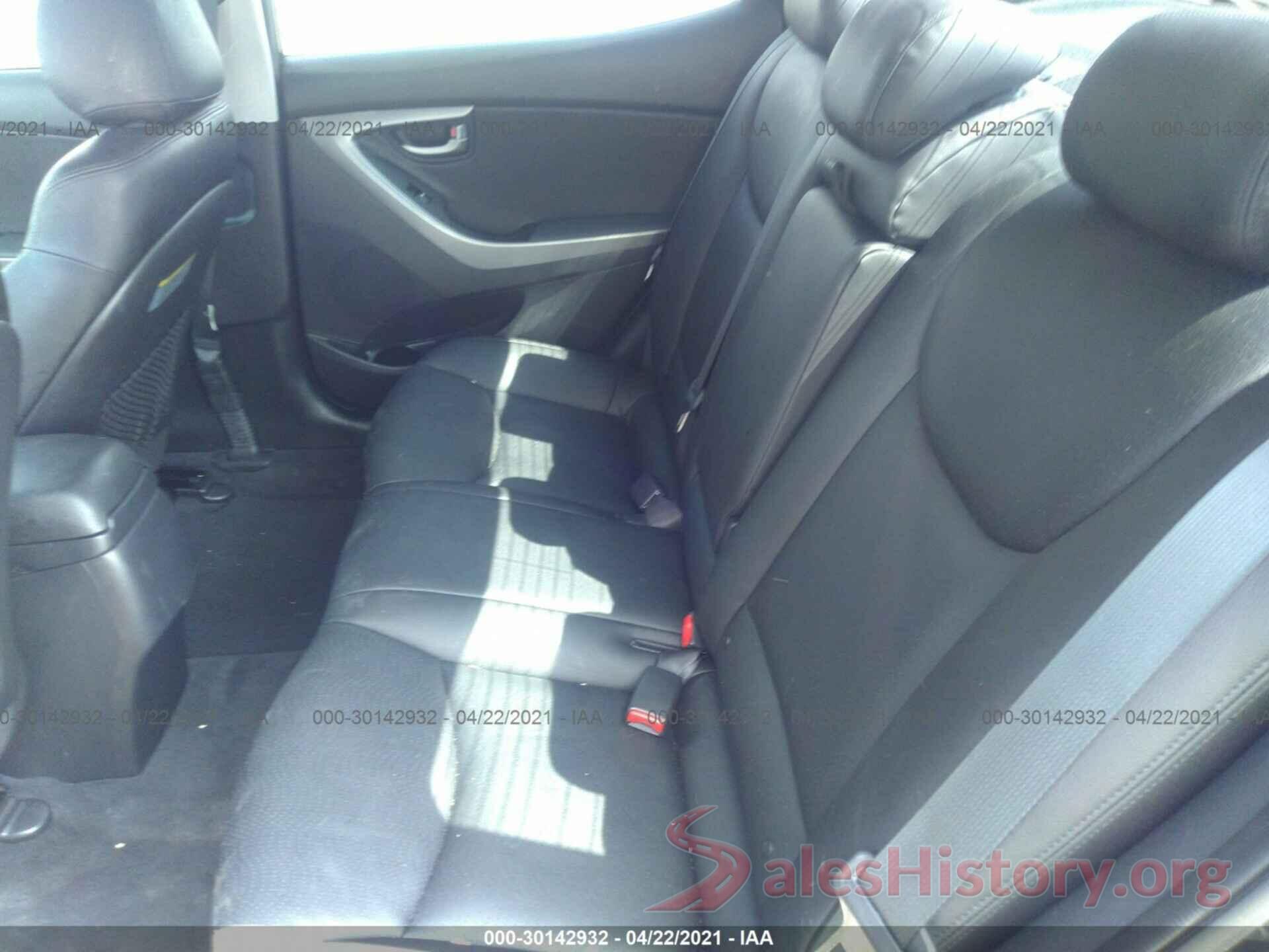 KMHDH4AH8GU586449 2016 HYUNDAI ELANTRA