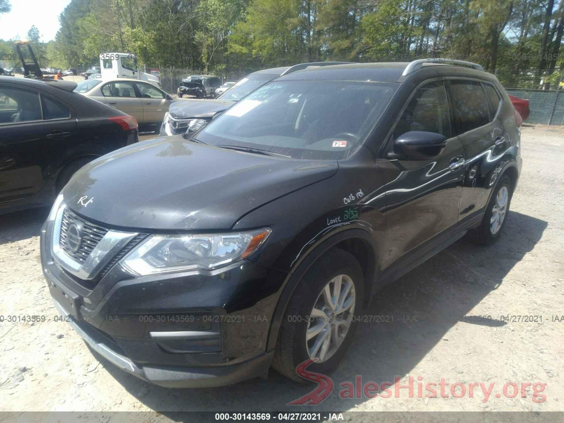 5N1AT2MT1JC810647 2018 NISSAN ROGUE