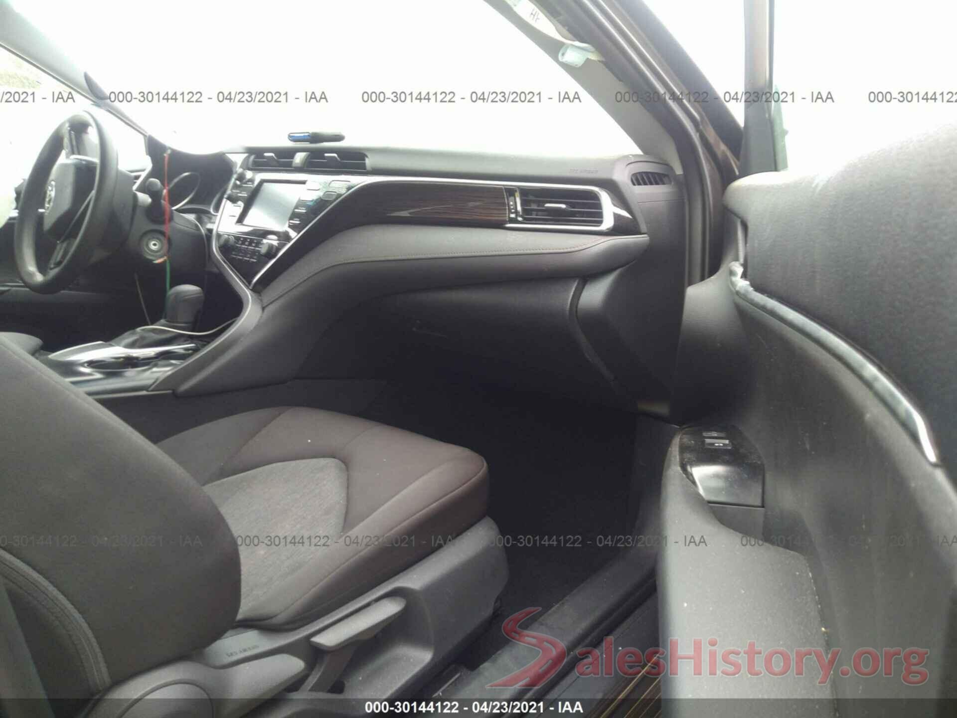 4T1B11HK2JU109535 2018 TOYOTA CAMRY