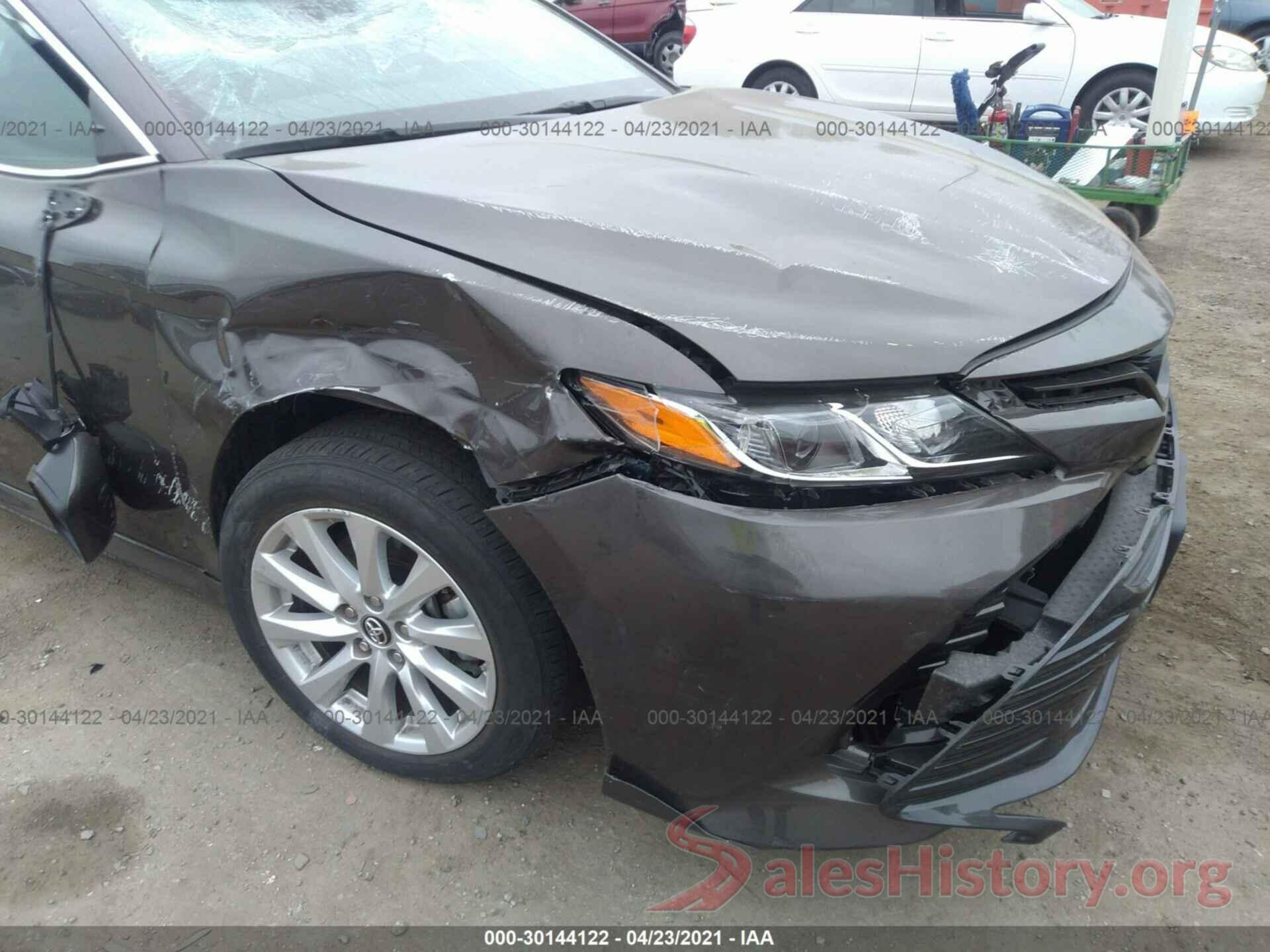 4T1B11HK2JU109535 2018 TOYOTA CAMRY